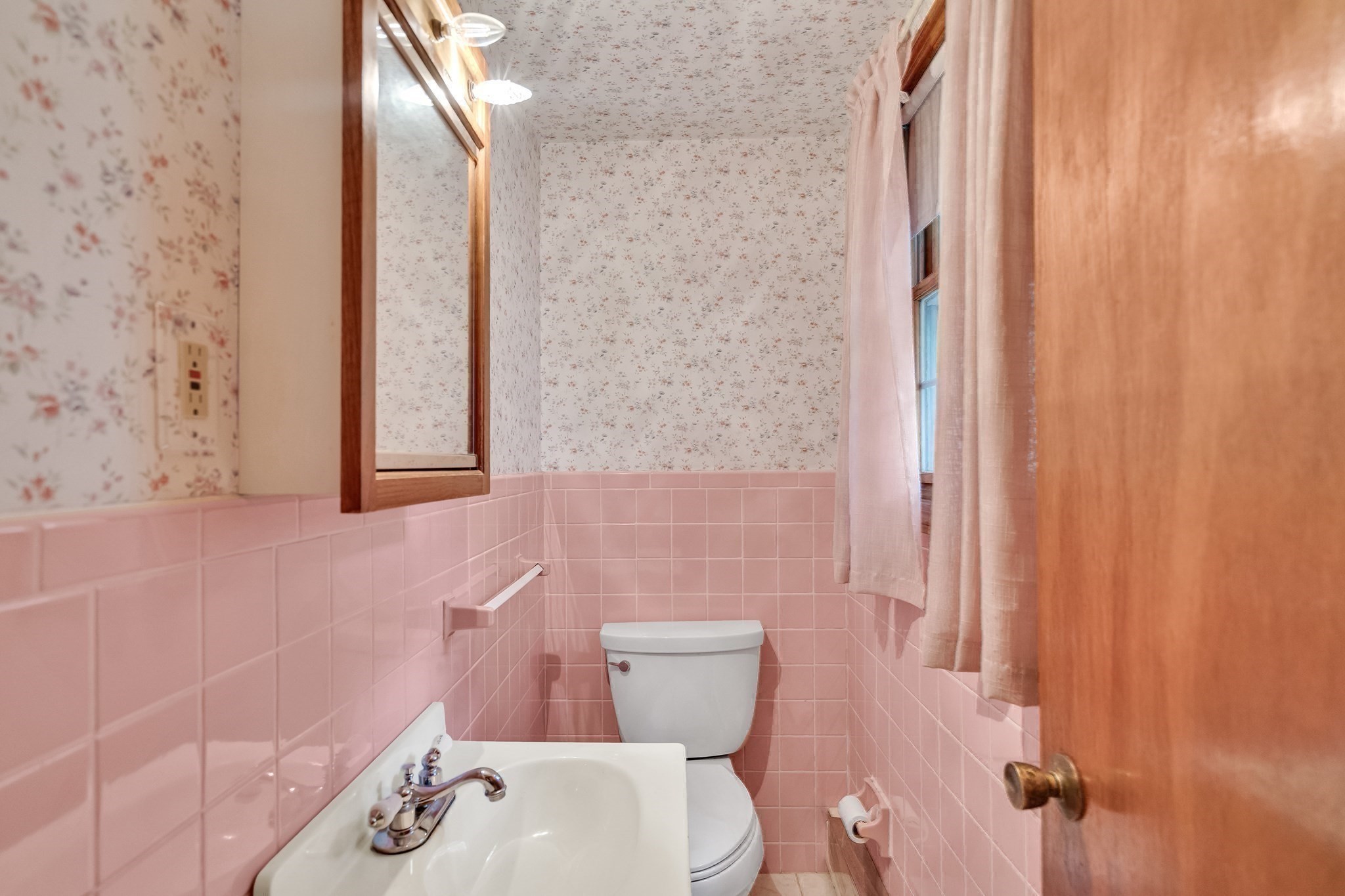6 Longhill Road Property Photo 15