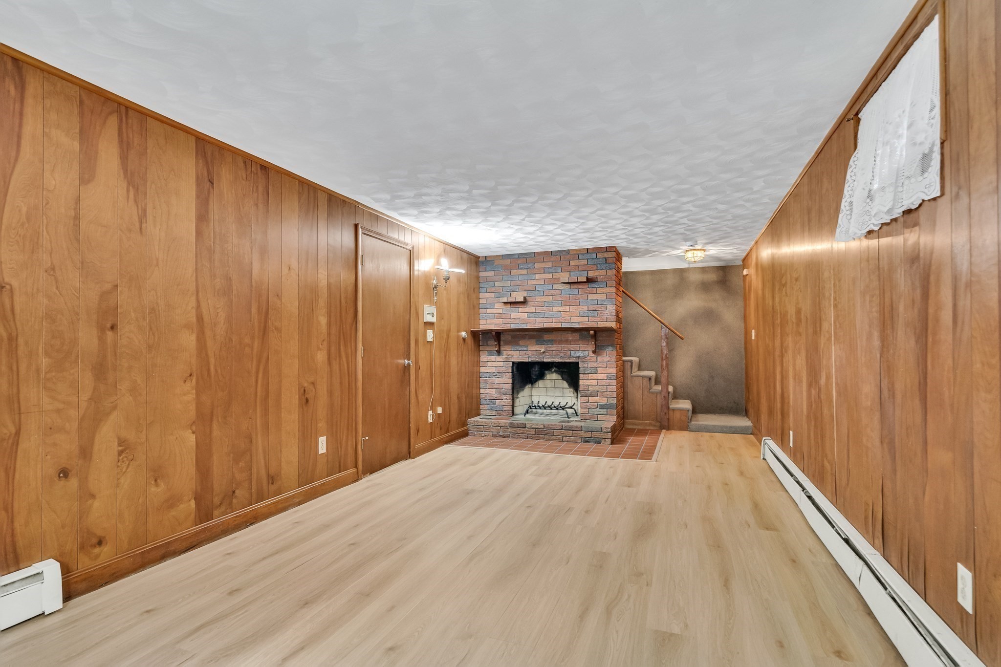 6 Longhill Road Property Photo 22