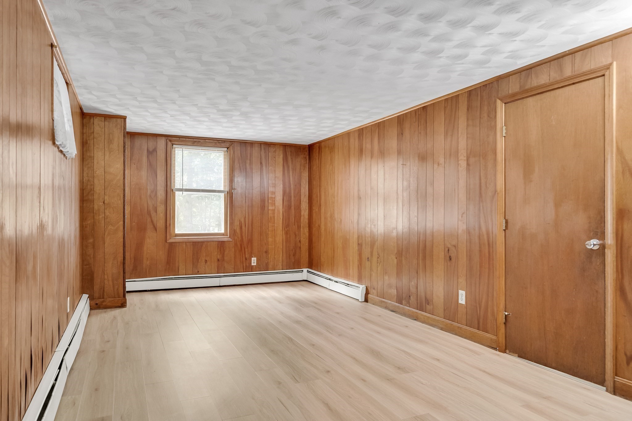 6 Longhill Road Property Photo 23