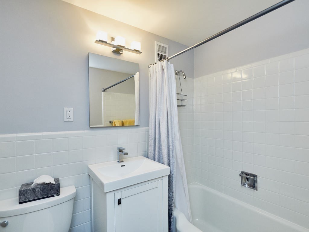 128 Pleasant St # 201 Property Photo 7