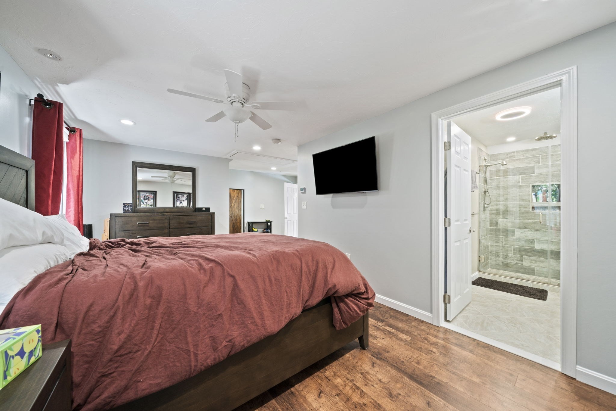 8 Schofield Rd # 8 Property Photo 16