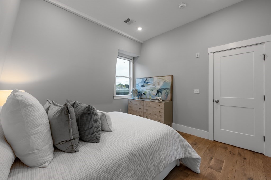 42 Flint Street # 2 Property Photo 16