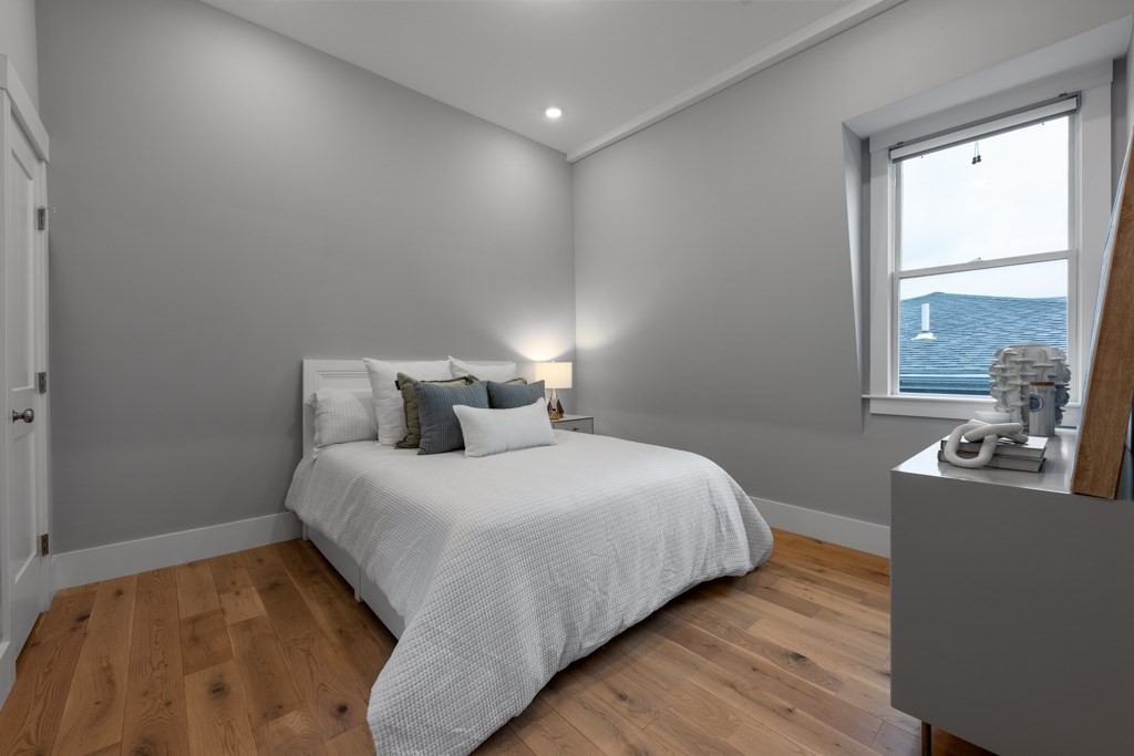 42 Flint Street # 2 Property Photo 17