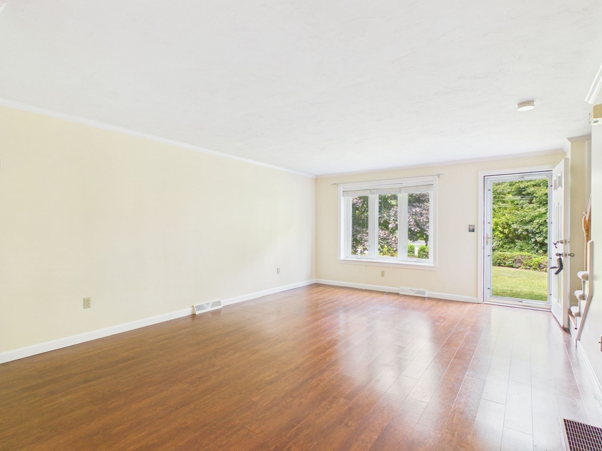 25 Todd Dr Ext # 25 Property Photo 6