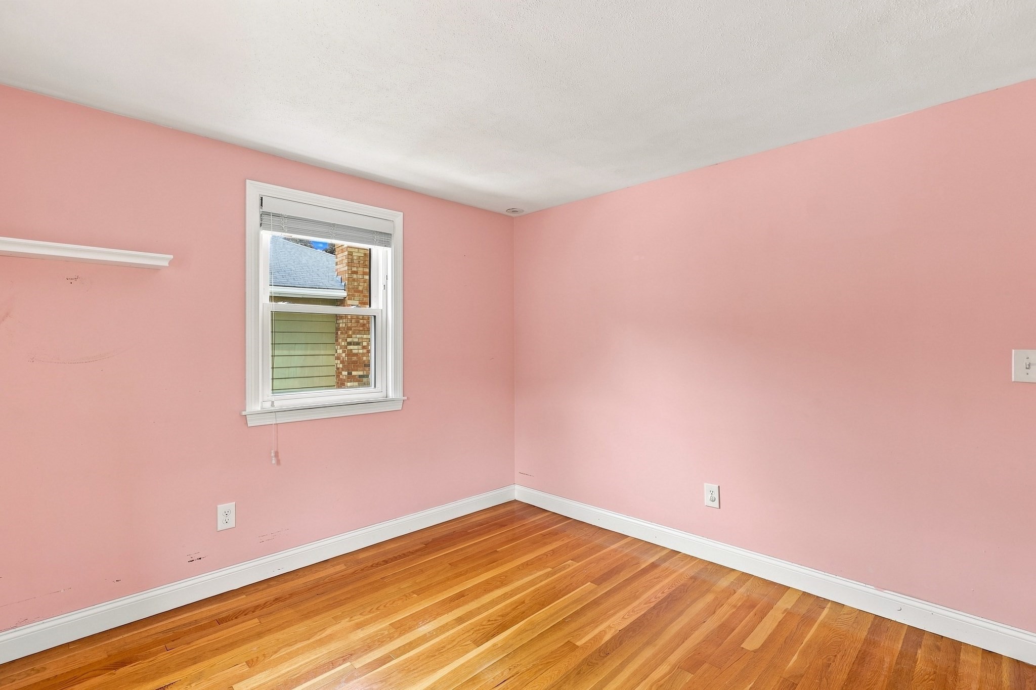 4 Groveland Road Property Photo 23