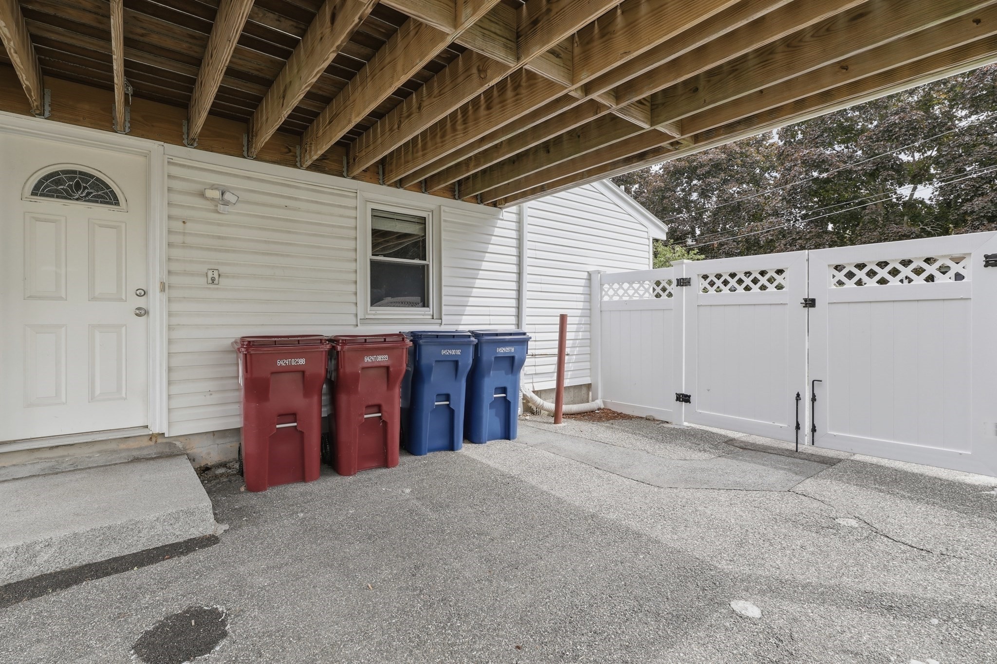 4 Groveland Road Property Photo 36