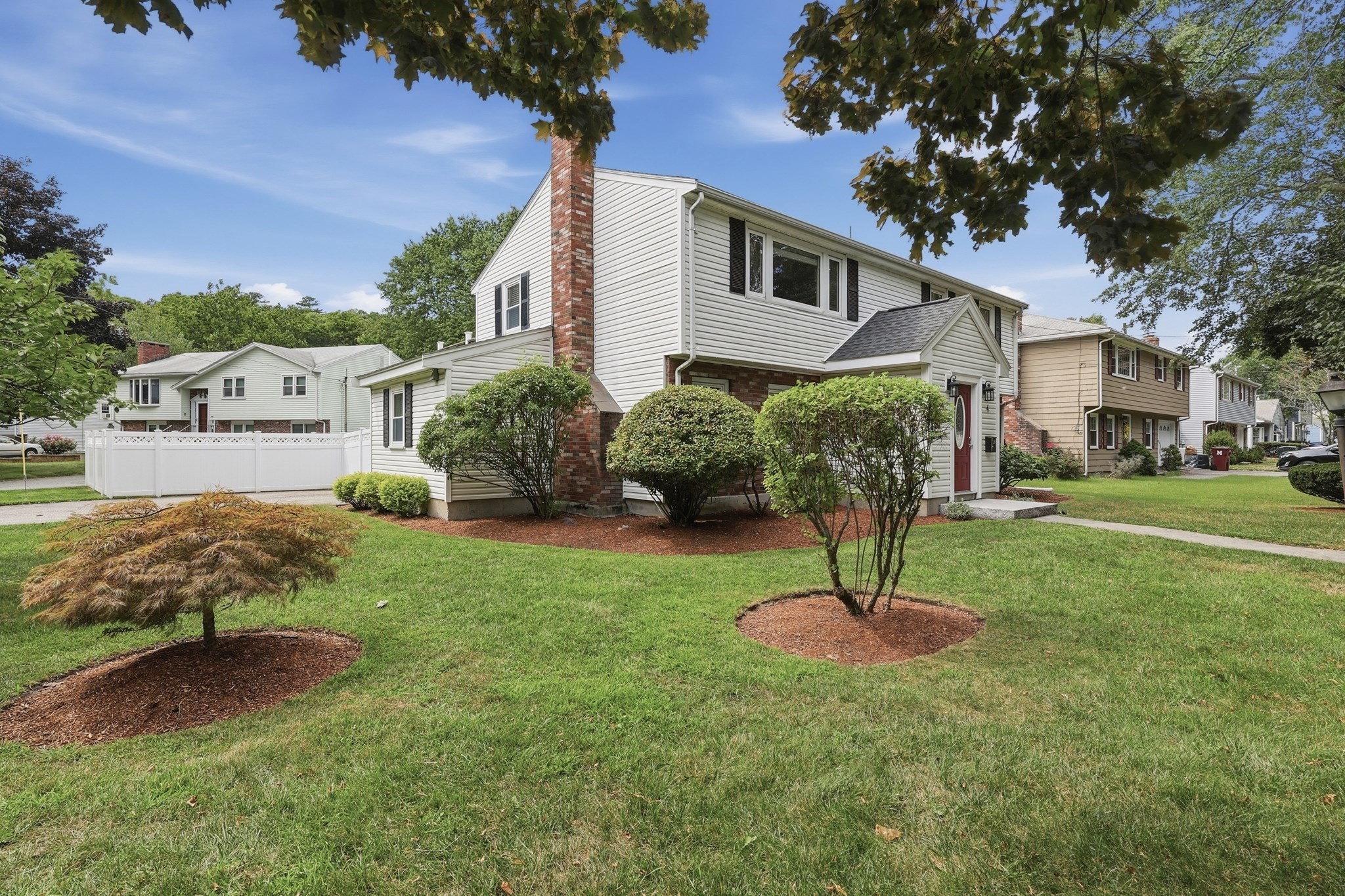 4 Groveland Road Property Photo 37