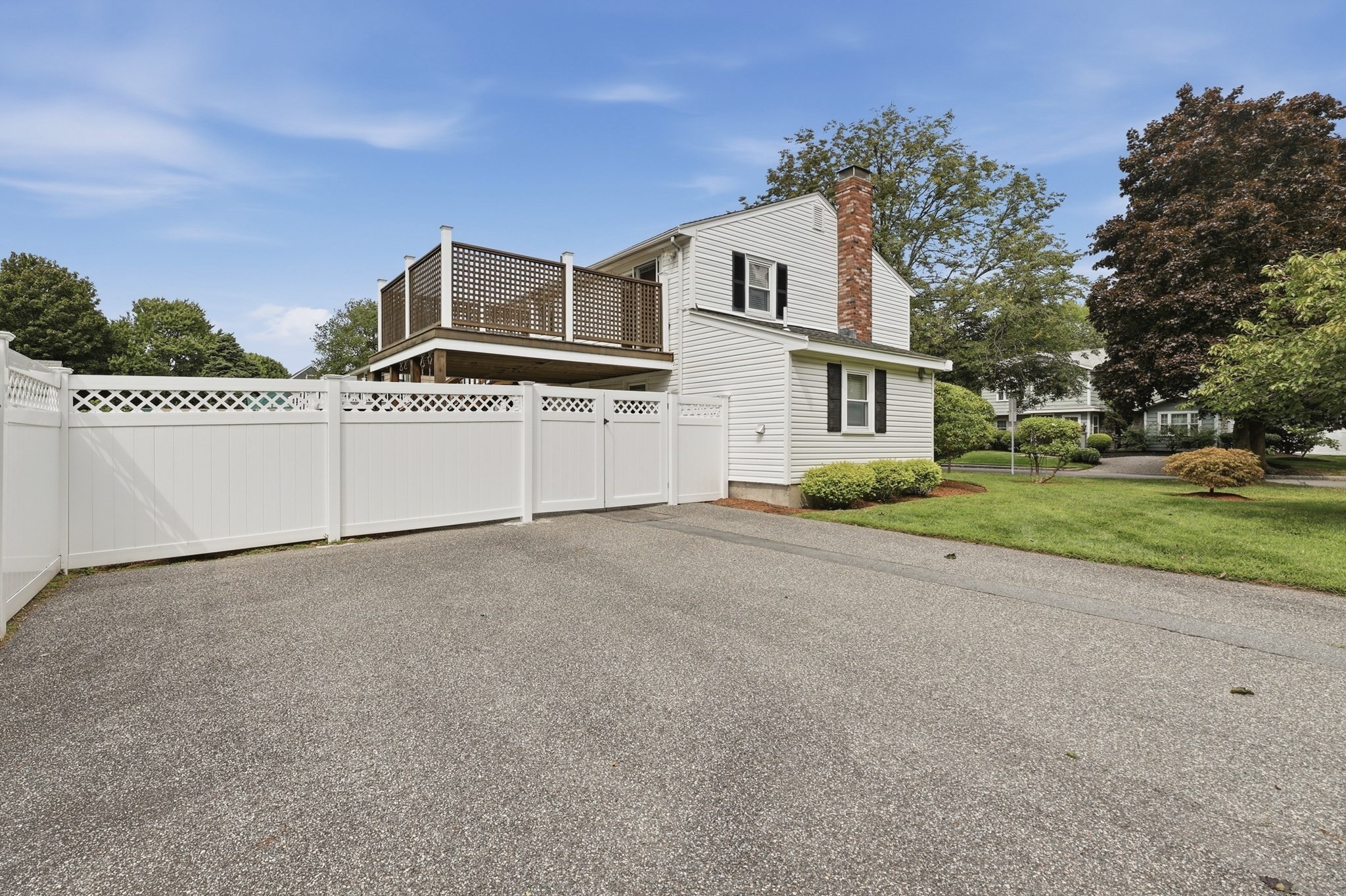 4 Groveland Road Property Photo 38