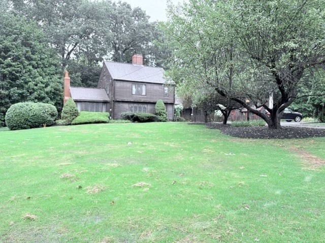 6 Greentree Lane