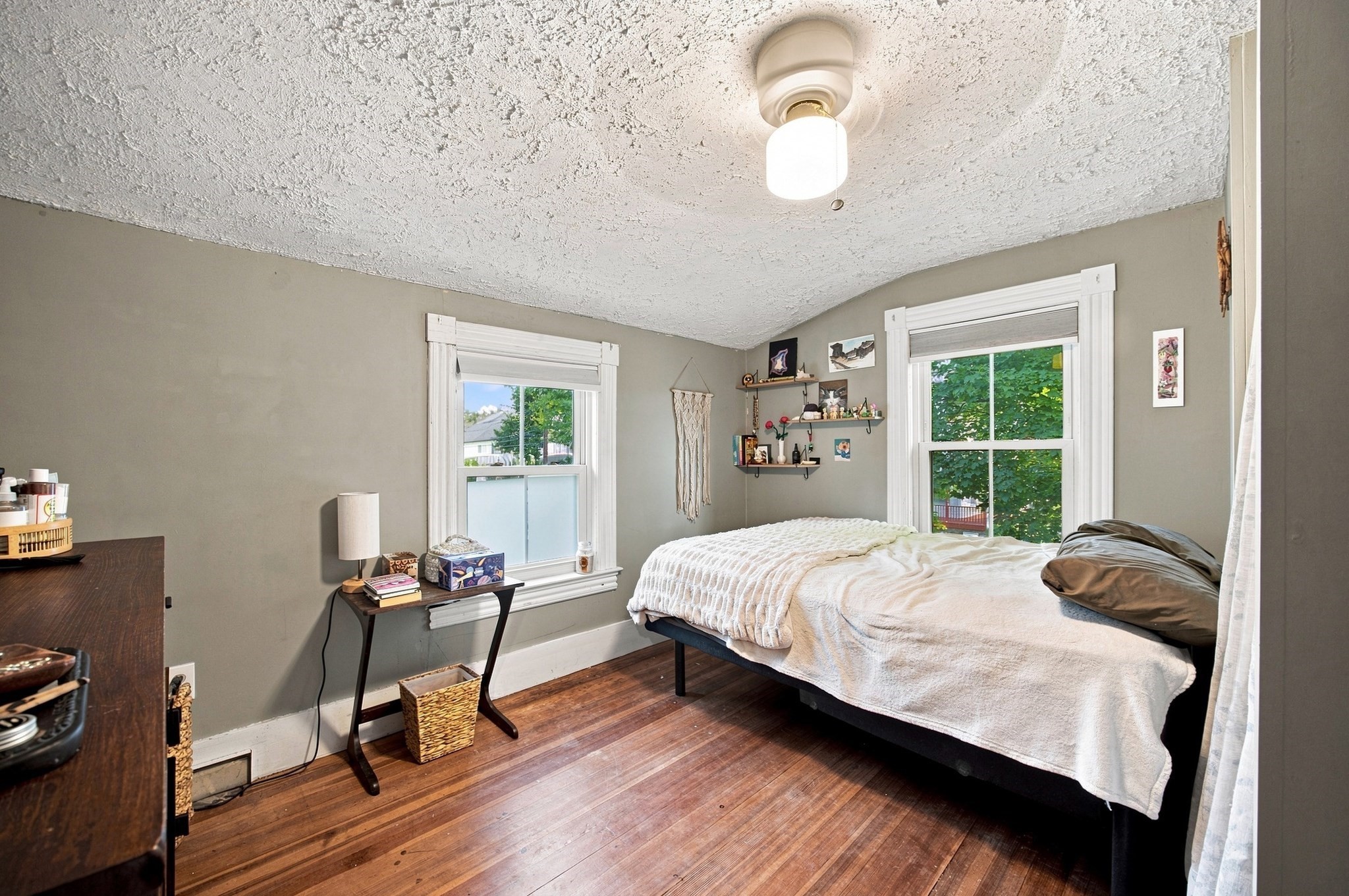 16 Otis St Property Photo 15
