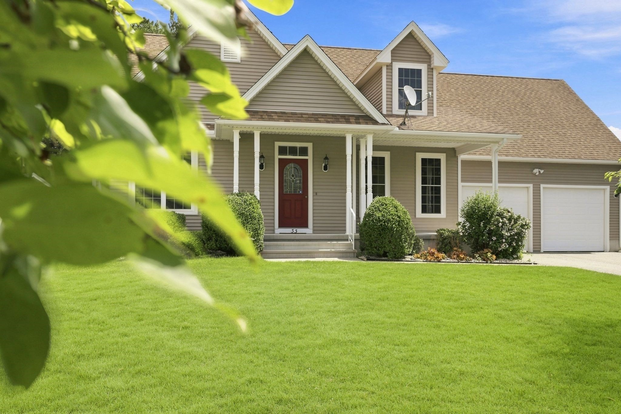 33 Caddyshack Dr Property Photo 3