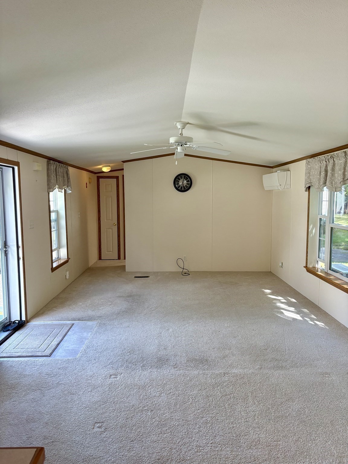 124 West Main Street # 38 Property Photo 2