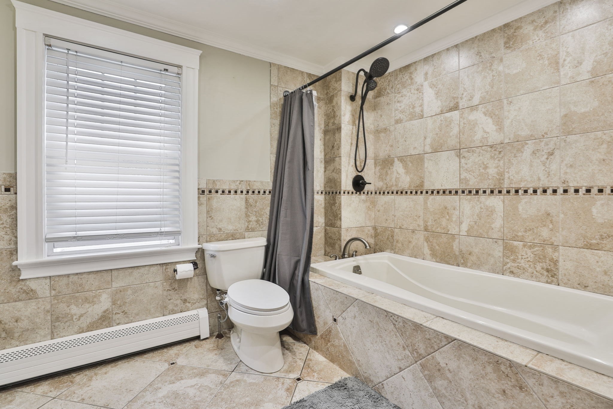 56 Rutland St Property Photo 17