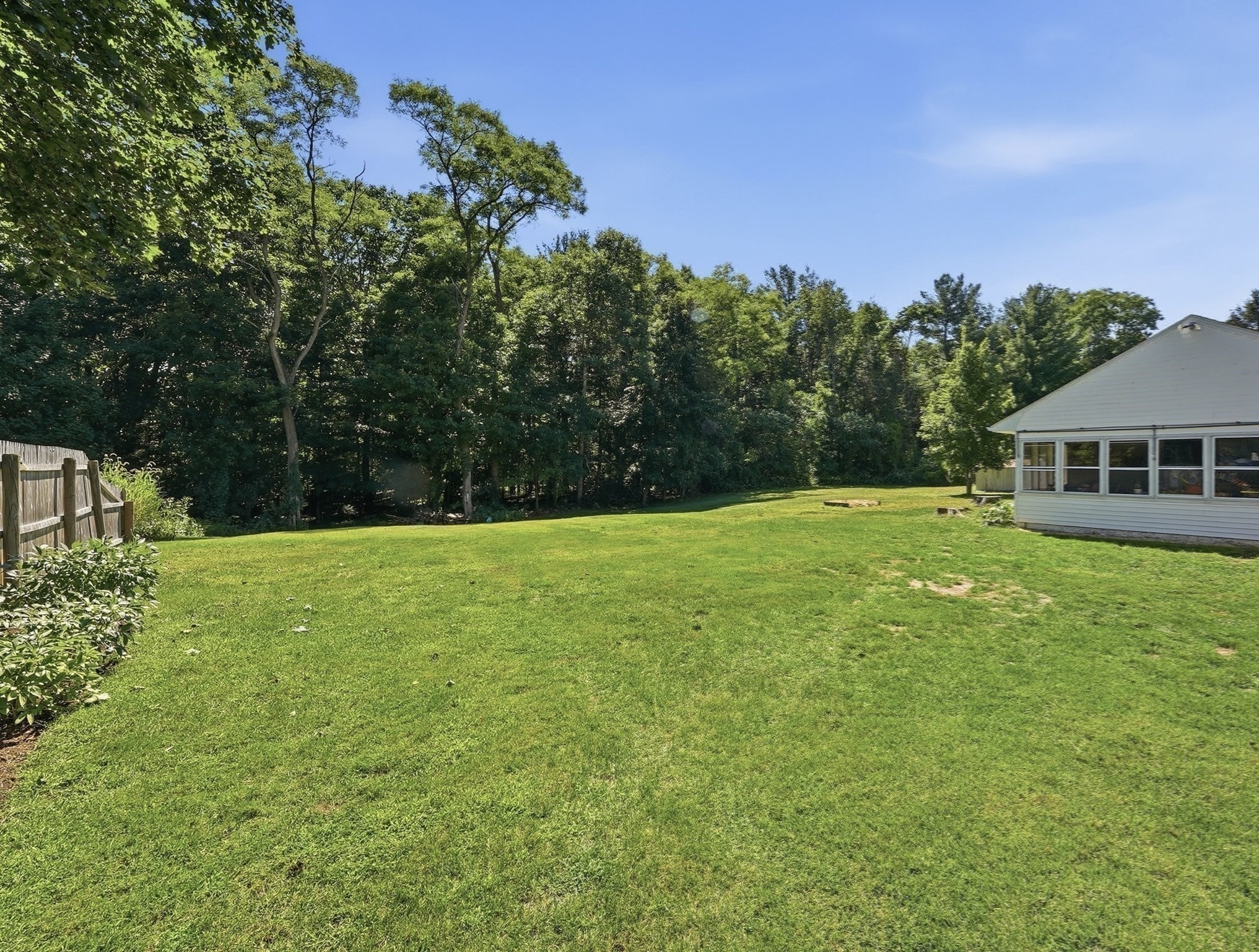 956 Ryan Rd Property Photo 14