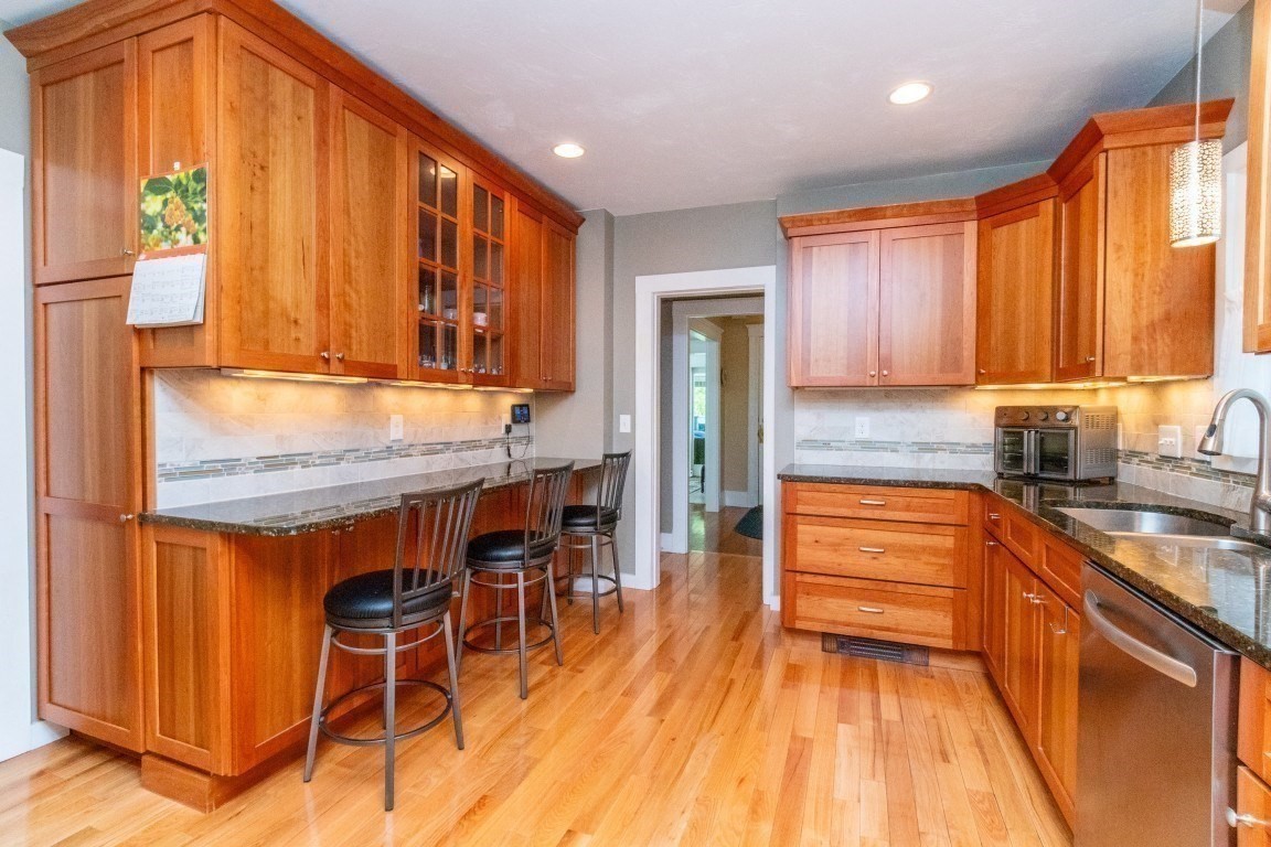 79 Redlands Road Property Photo 4
