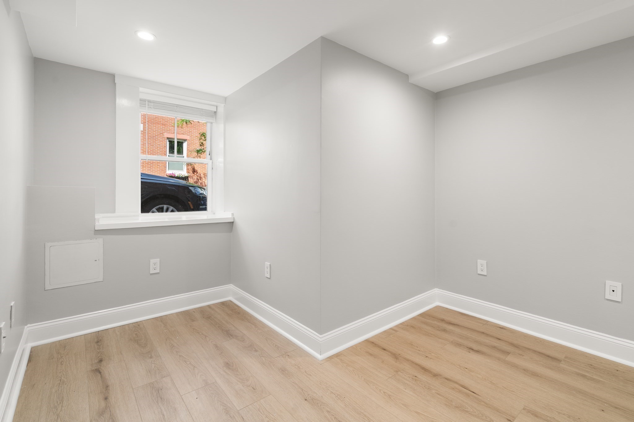 93 Baldwin St # 1 Property Photo 8