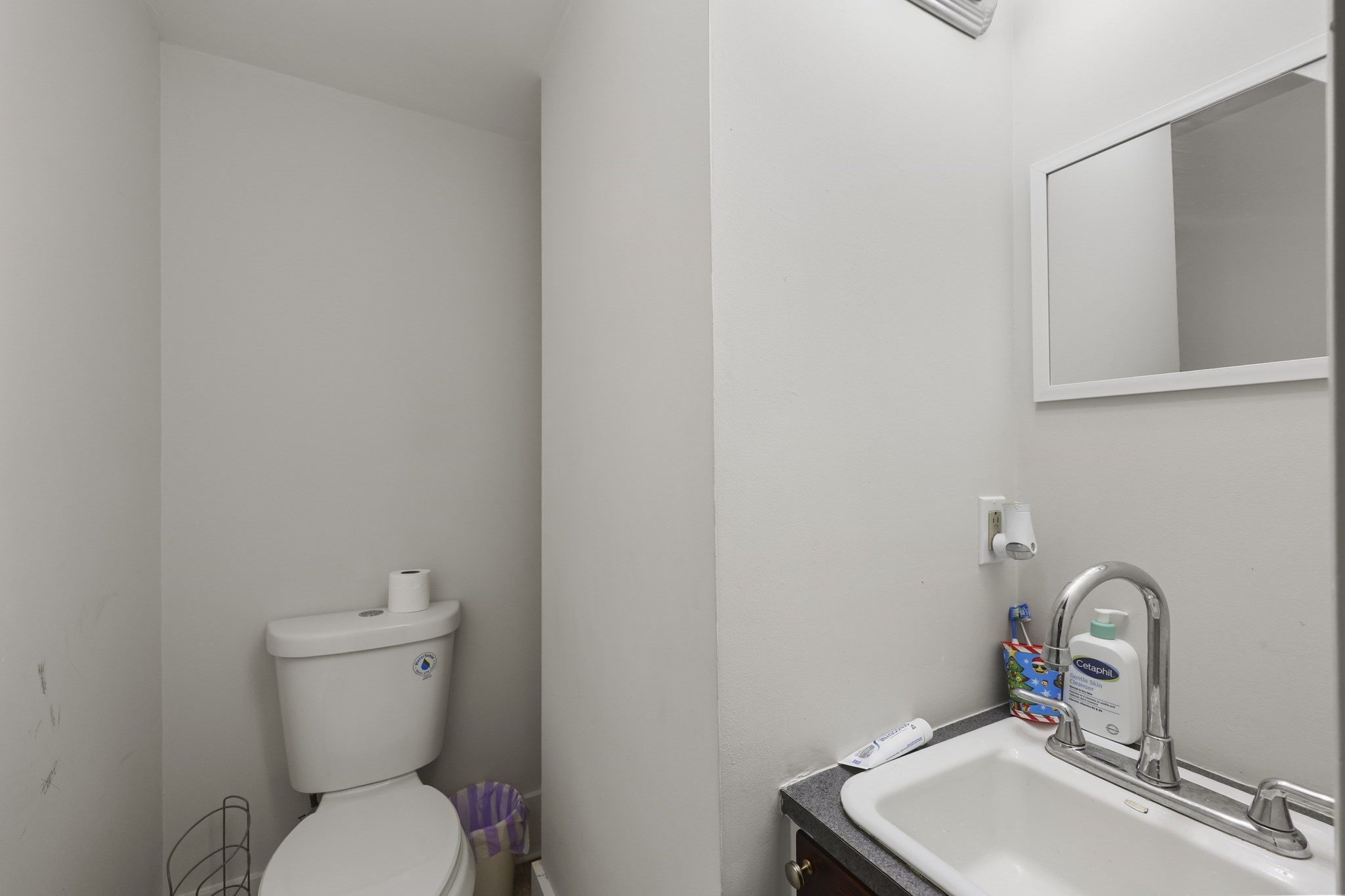 7-9 Goodrich St Property Photo 11