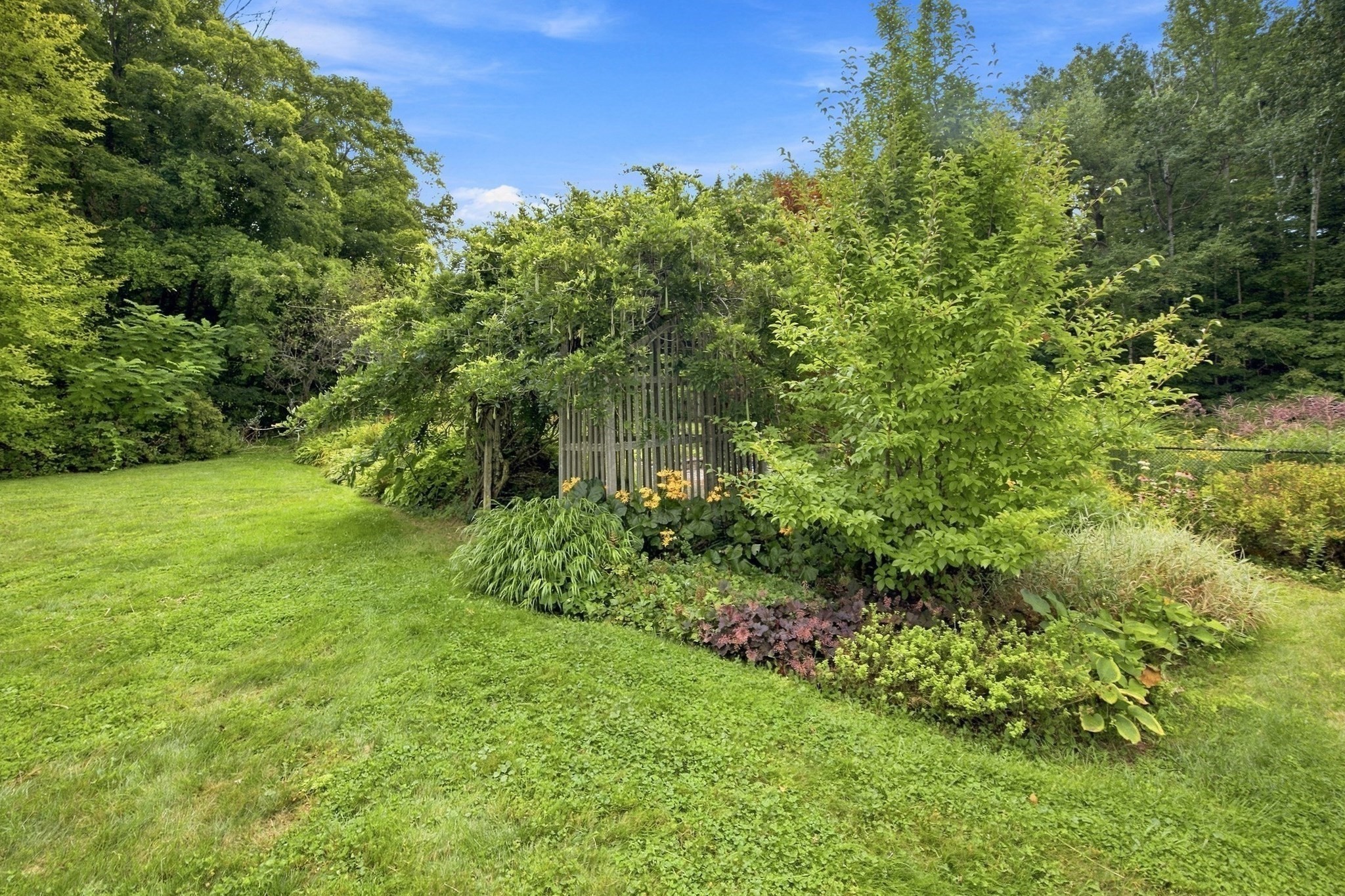 128 Leverett Rd Property Photo 40