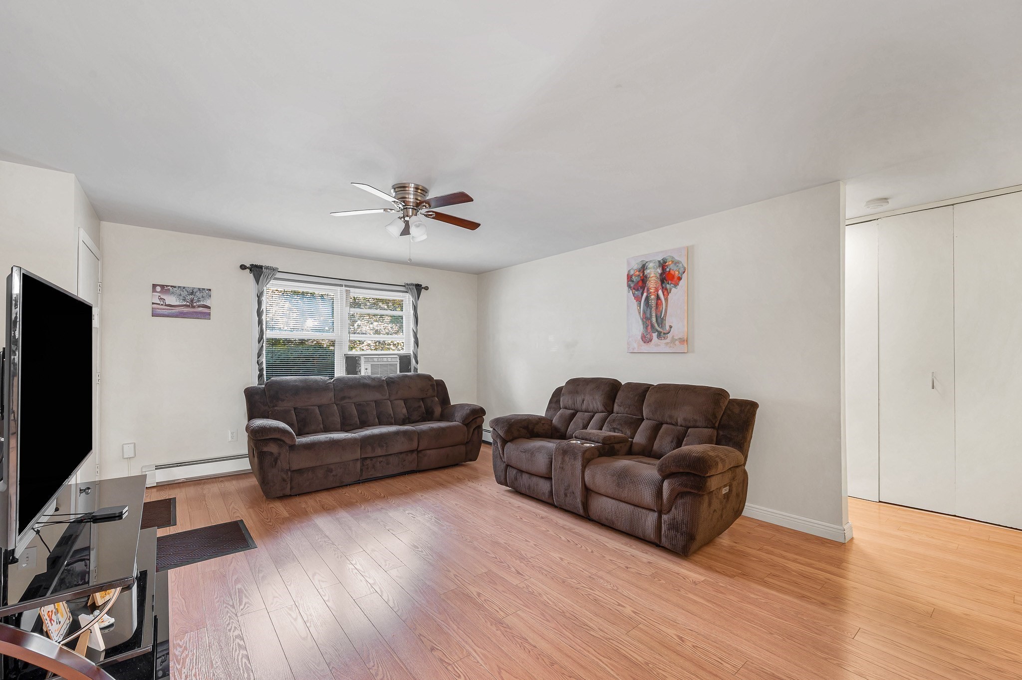 131 Litchfield Pines Dr # A Property Photo 4