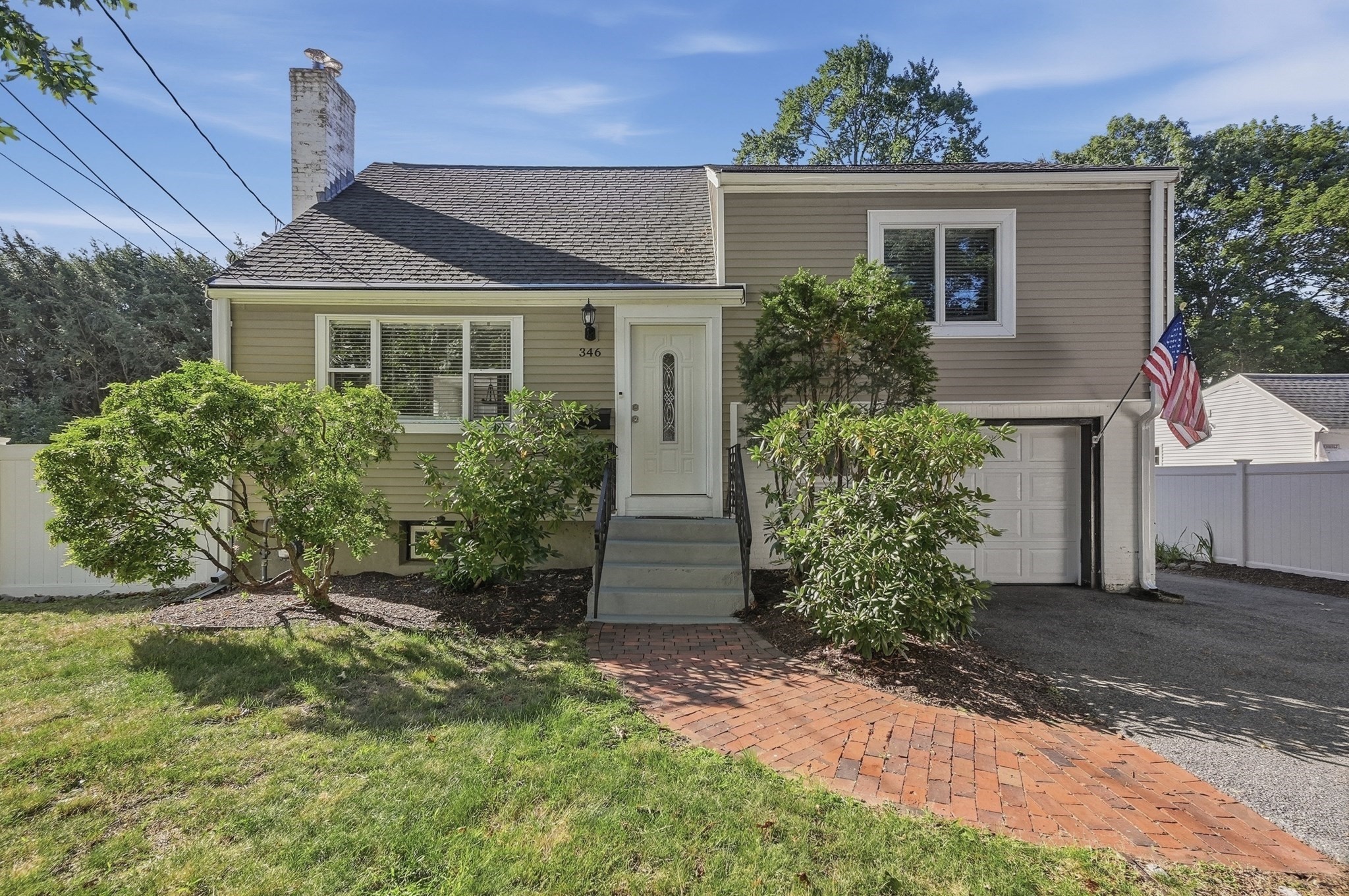 346 Weston Street Property Photo 1