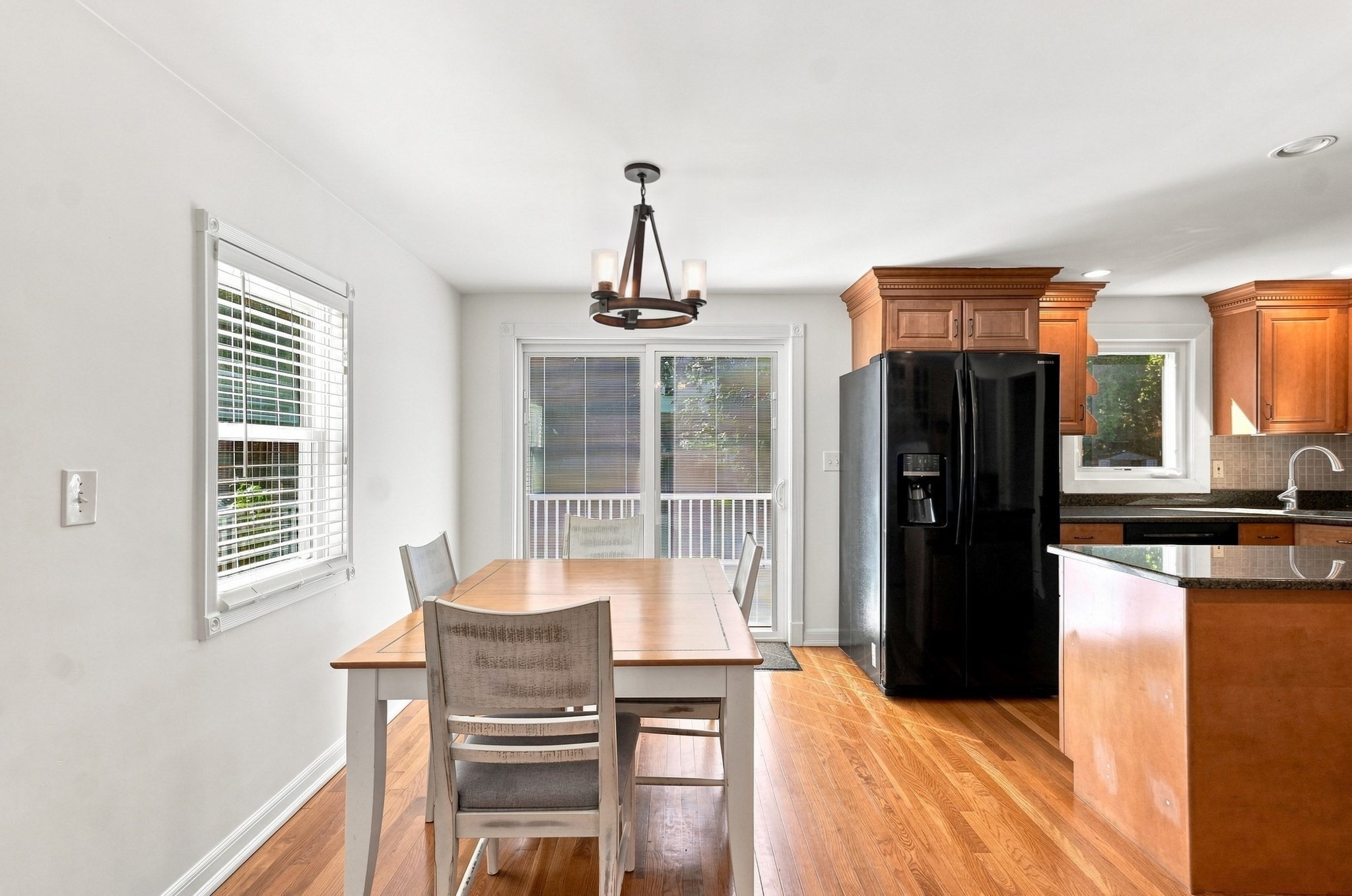 346 Weston Street Property Photo 10
