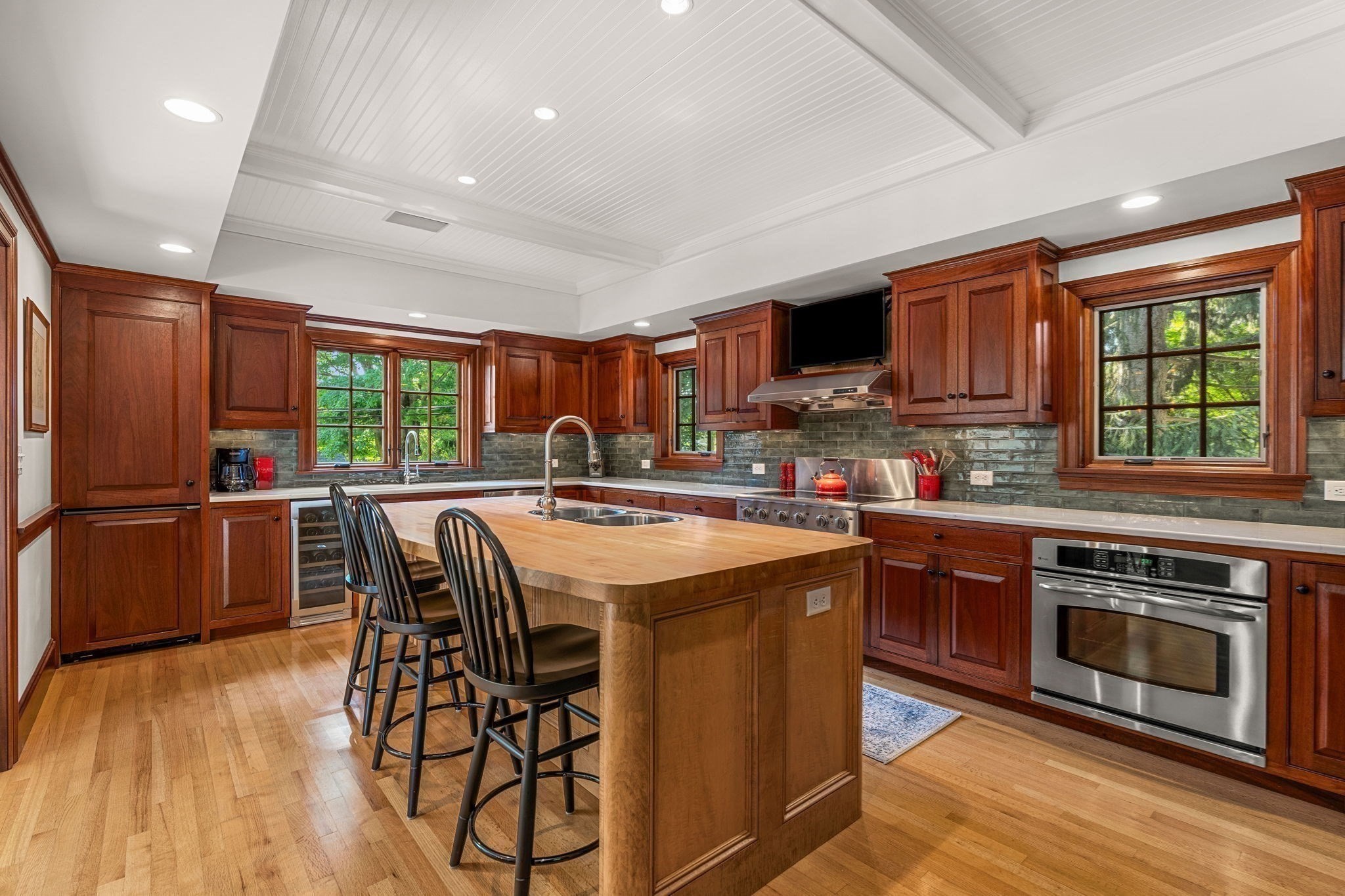 5 Willowdale Rd Property Photo 10