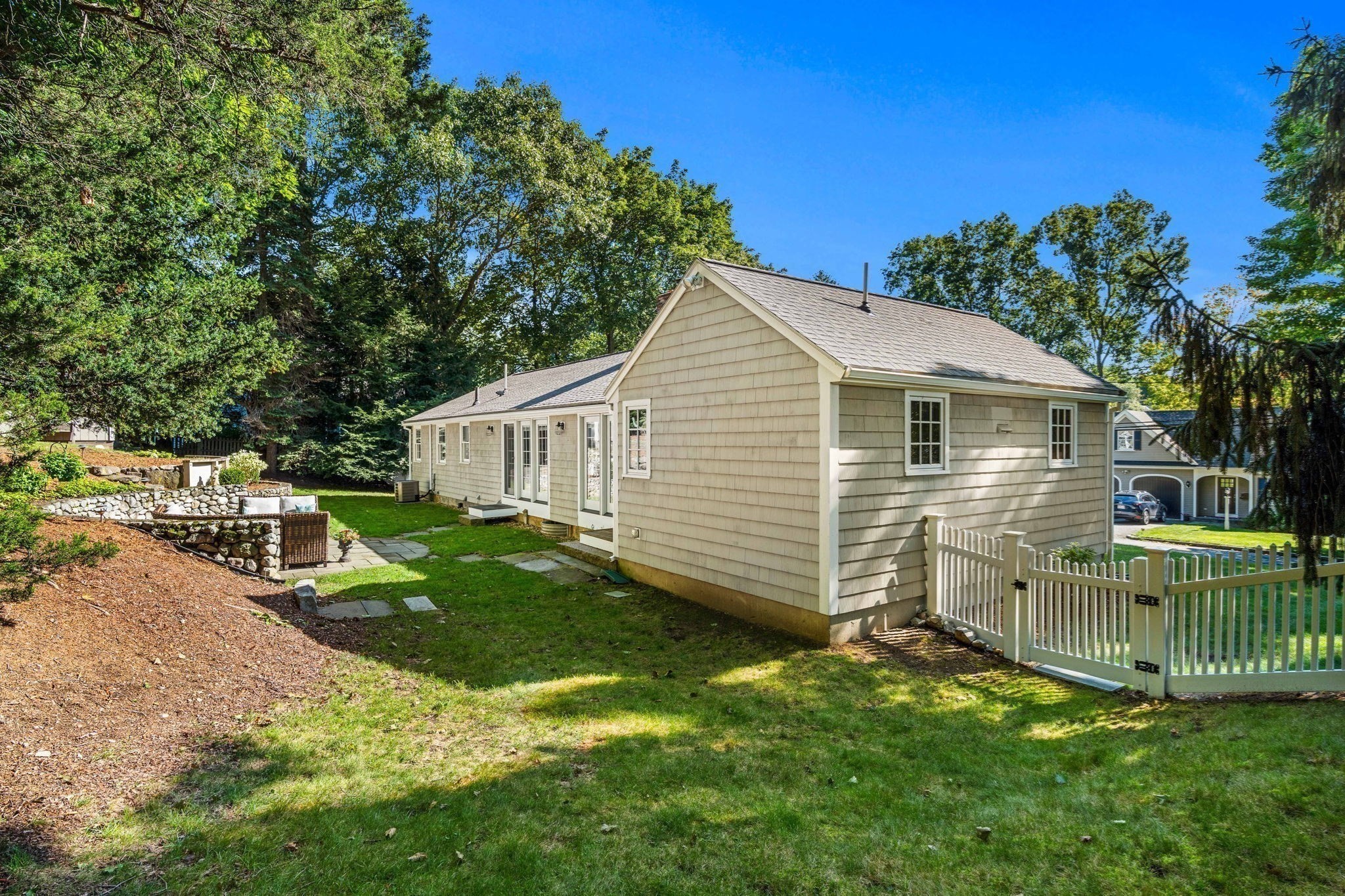 5 Willowdale Rd Property Photo 40