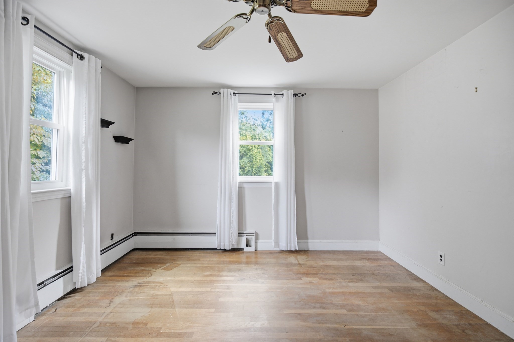 9 Felton Ln Property Photo 21