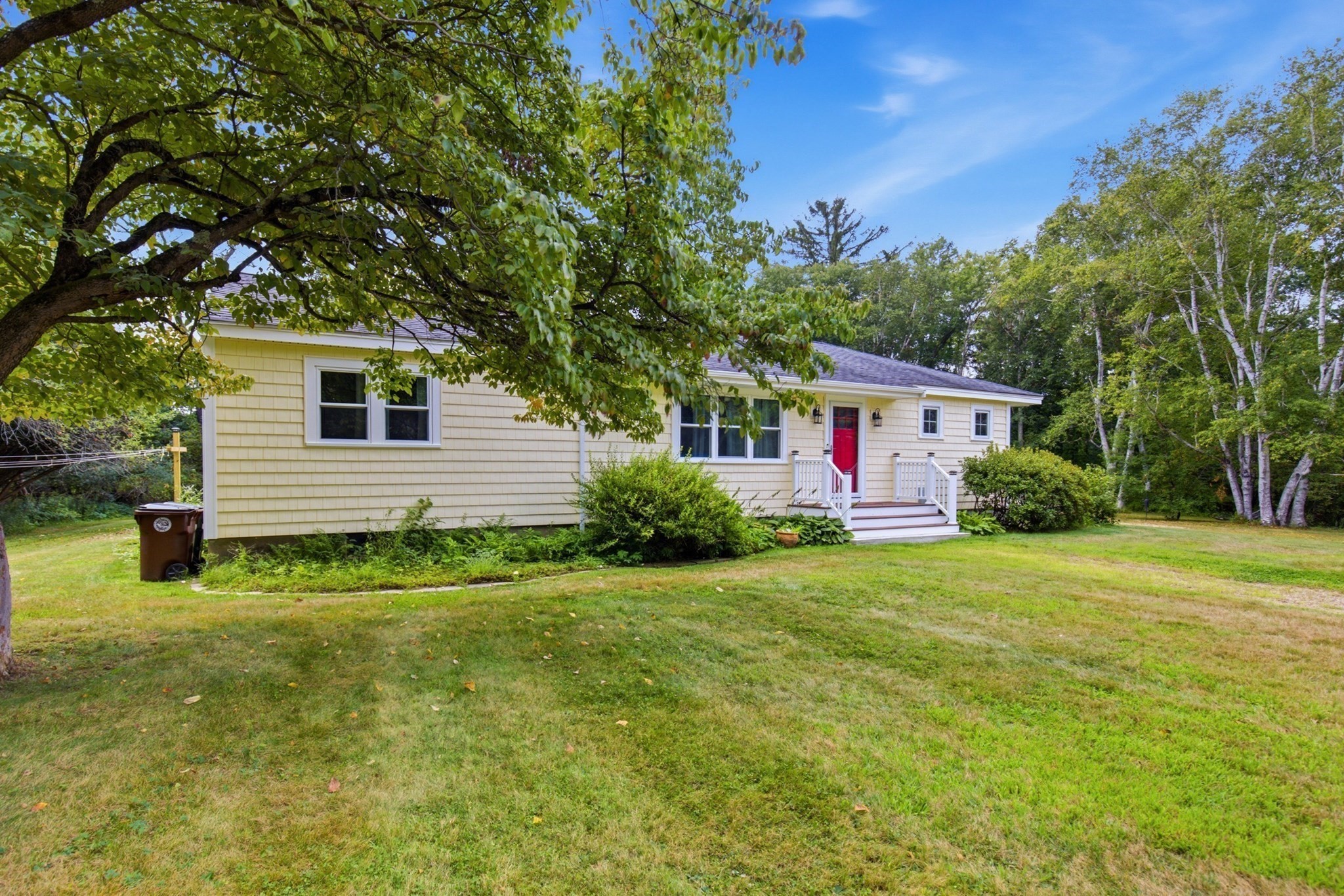 9 Felton Ln Property Photo 26
