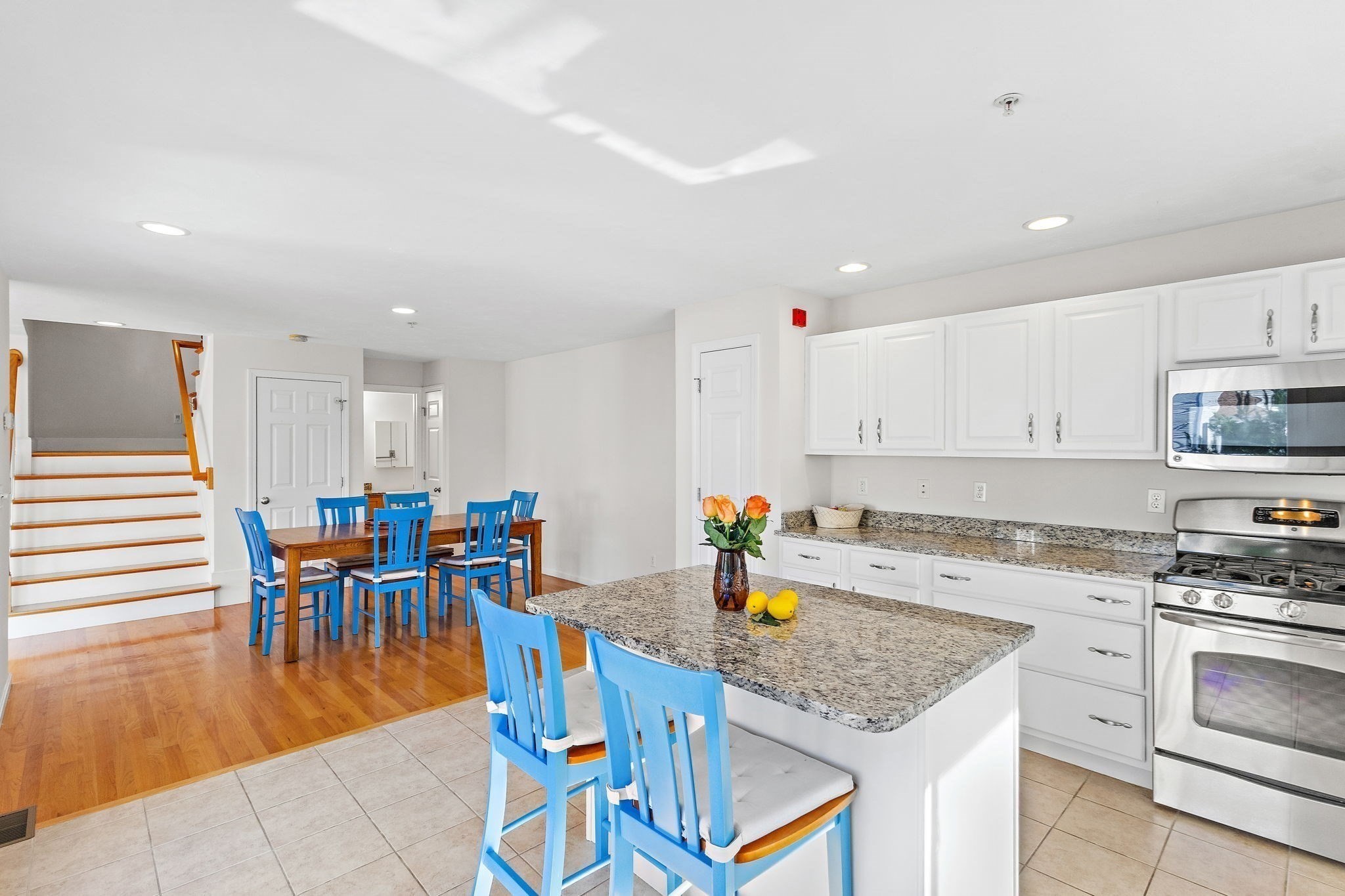 261 American Boulevard # 261 Property Photo 4