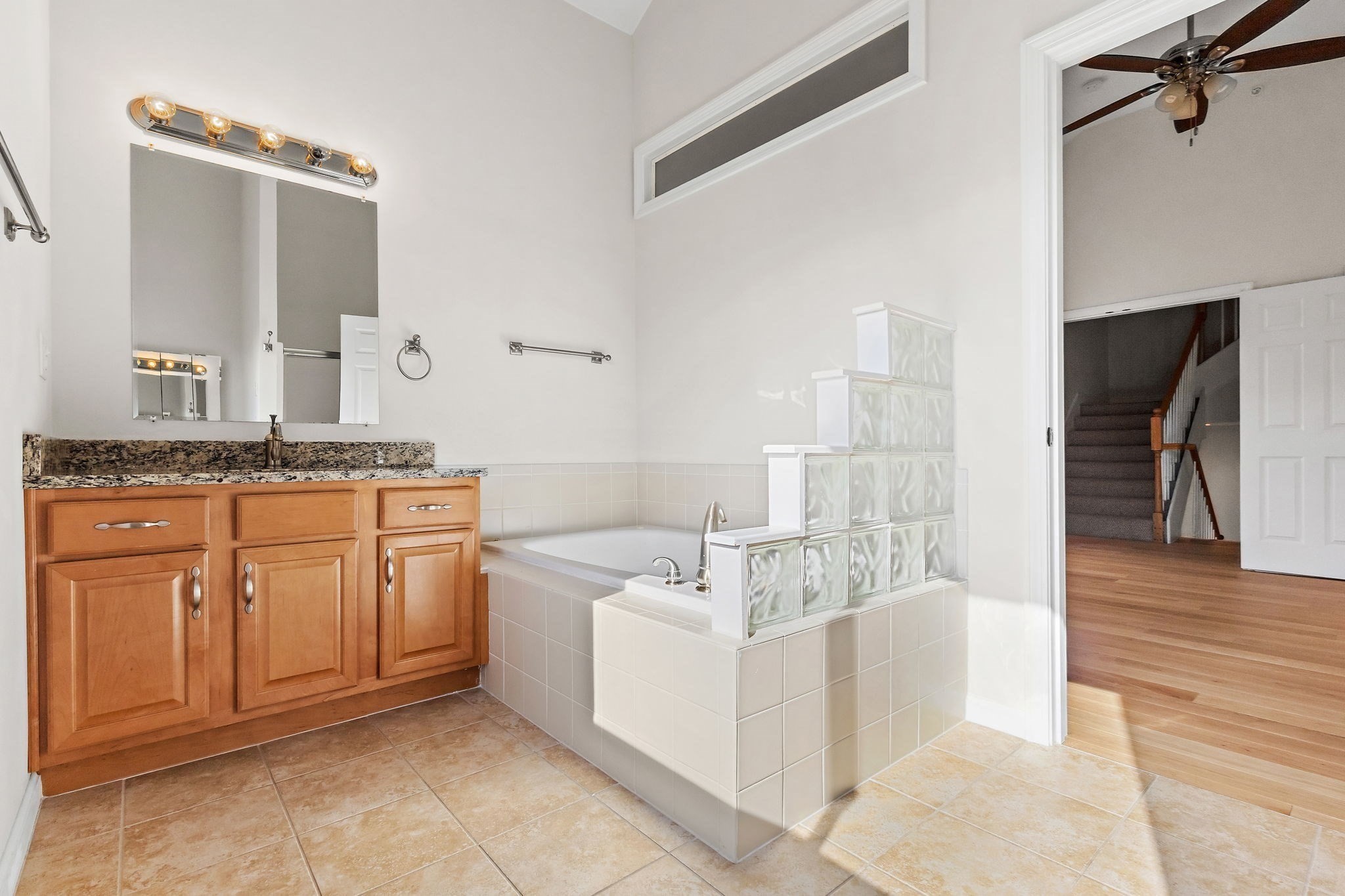 261 American Boulevard # 261 Property Photo 14