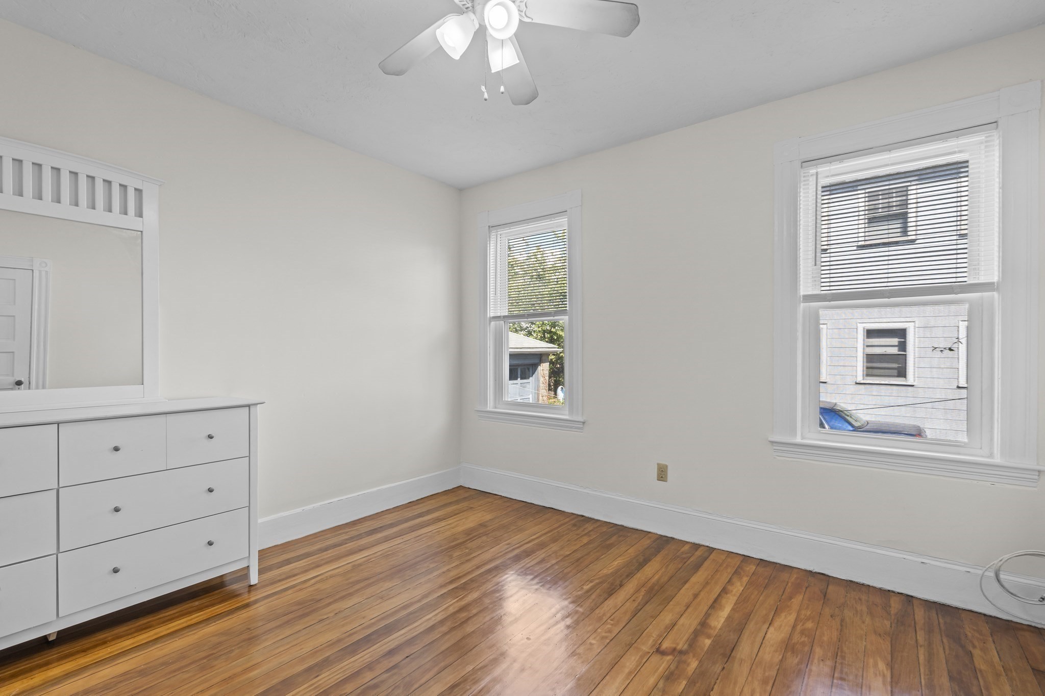 205 Emerald Street # A Property Photo 13