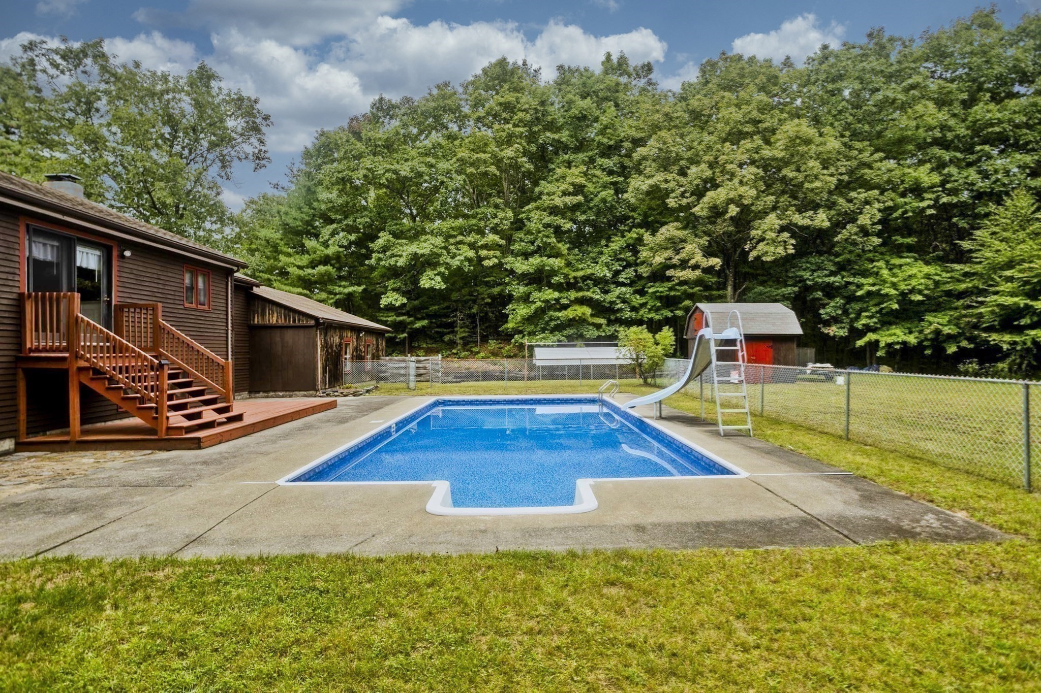 61 Randall Rd Property Photo 16