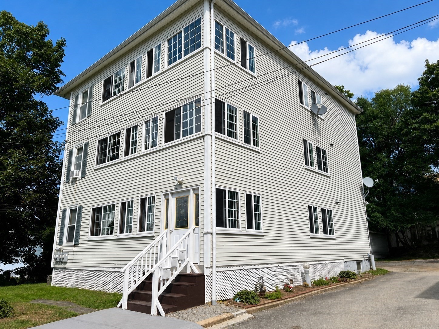 56 Water Street Property Photo 2