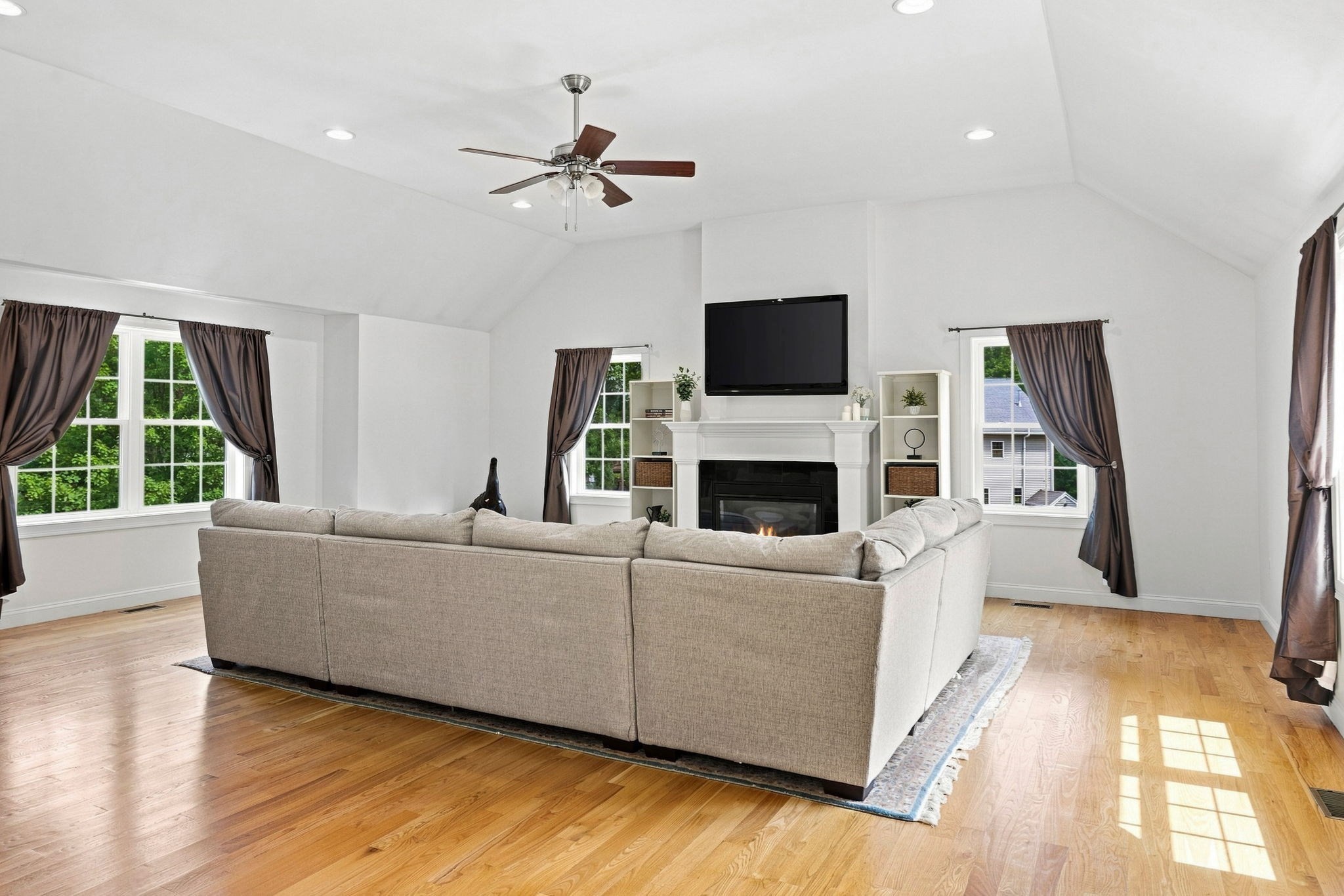 2 Zackney Drive Property Photo 11
