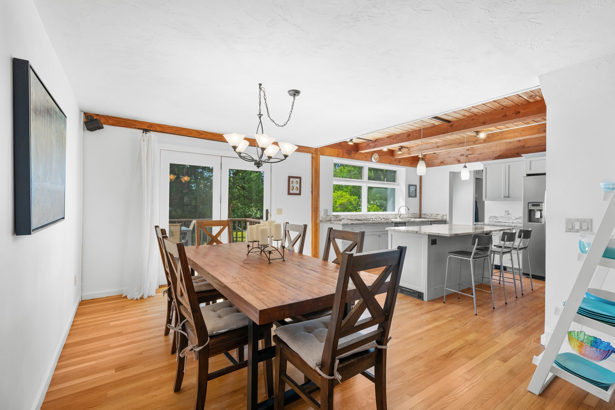 32 Reid Property Photo 22