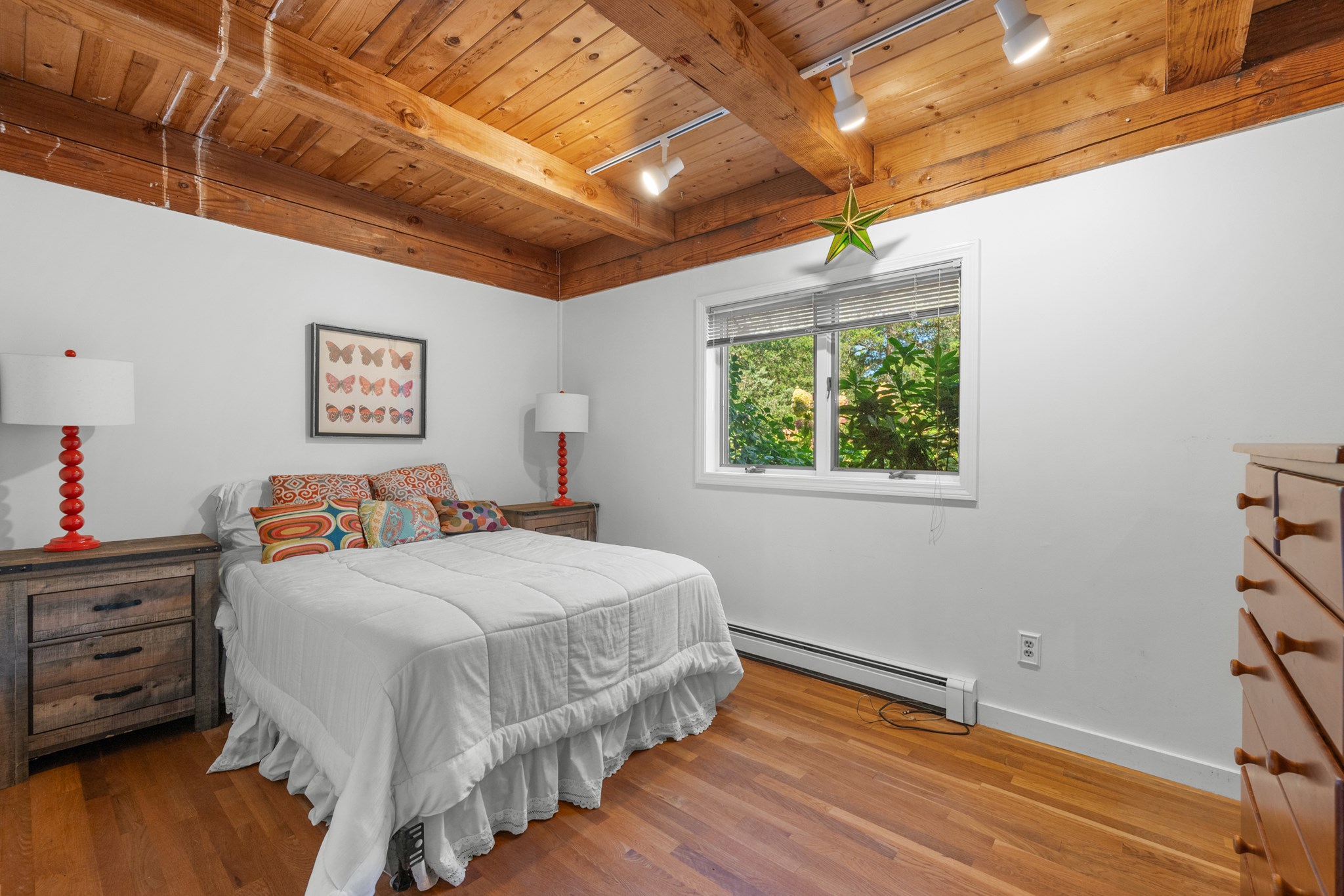 32 Reid Property Photo 29
