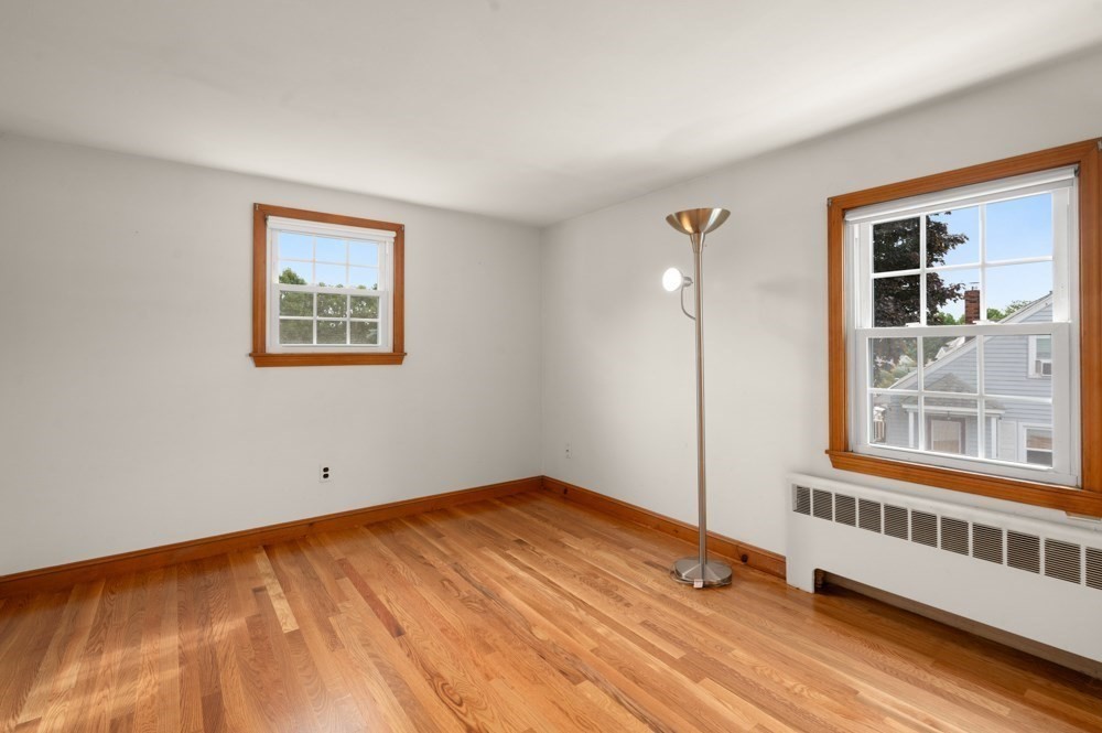 8 Irving St Property Photo 21
