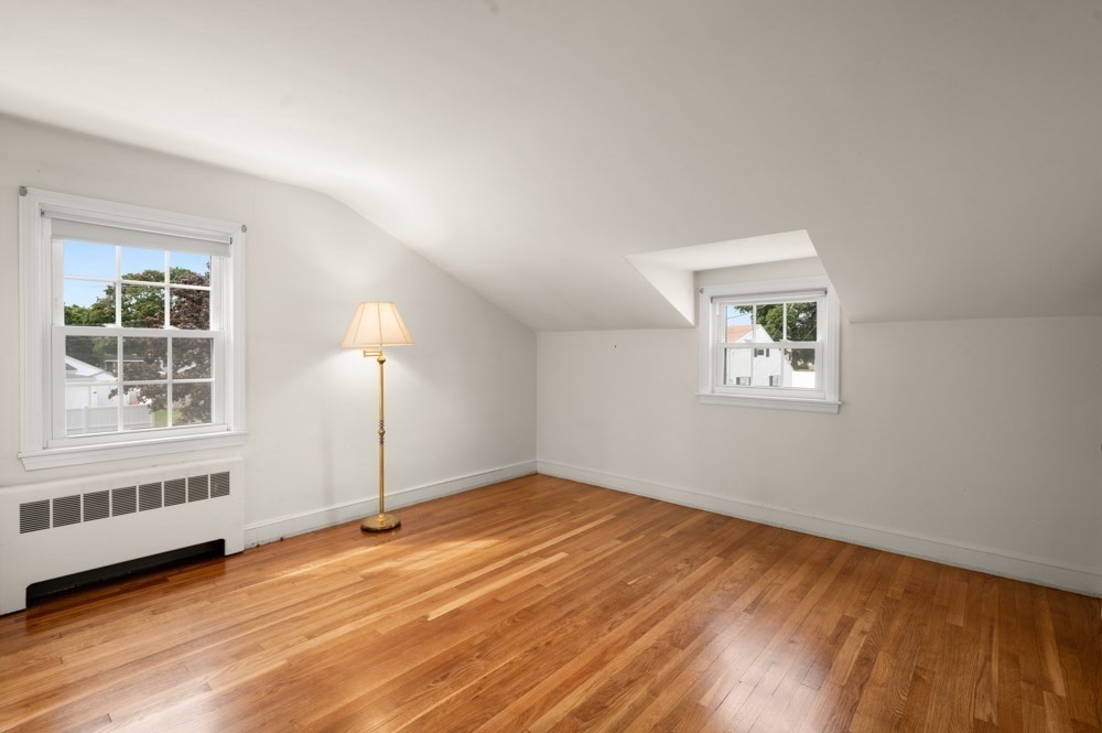 8 Irving St Property Photo 25