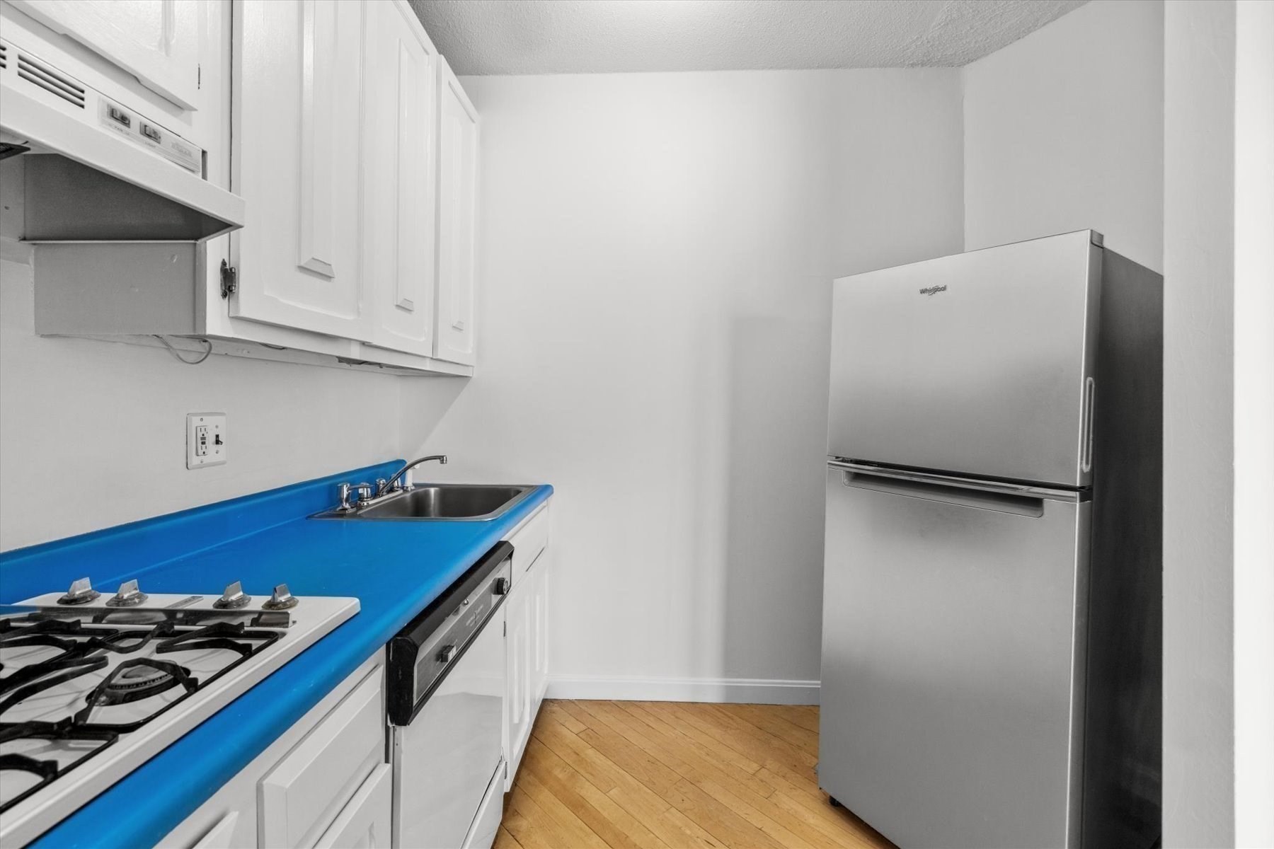85 E India Row # 23d Property Photo 12
