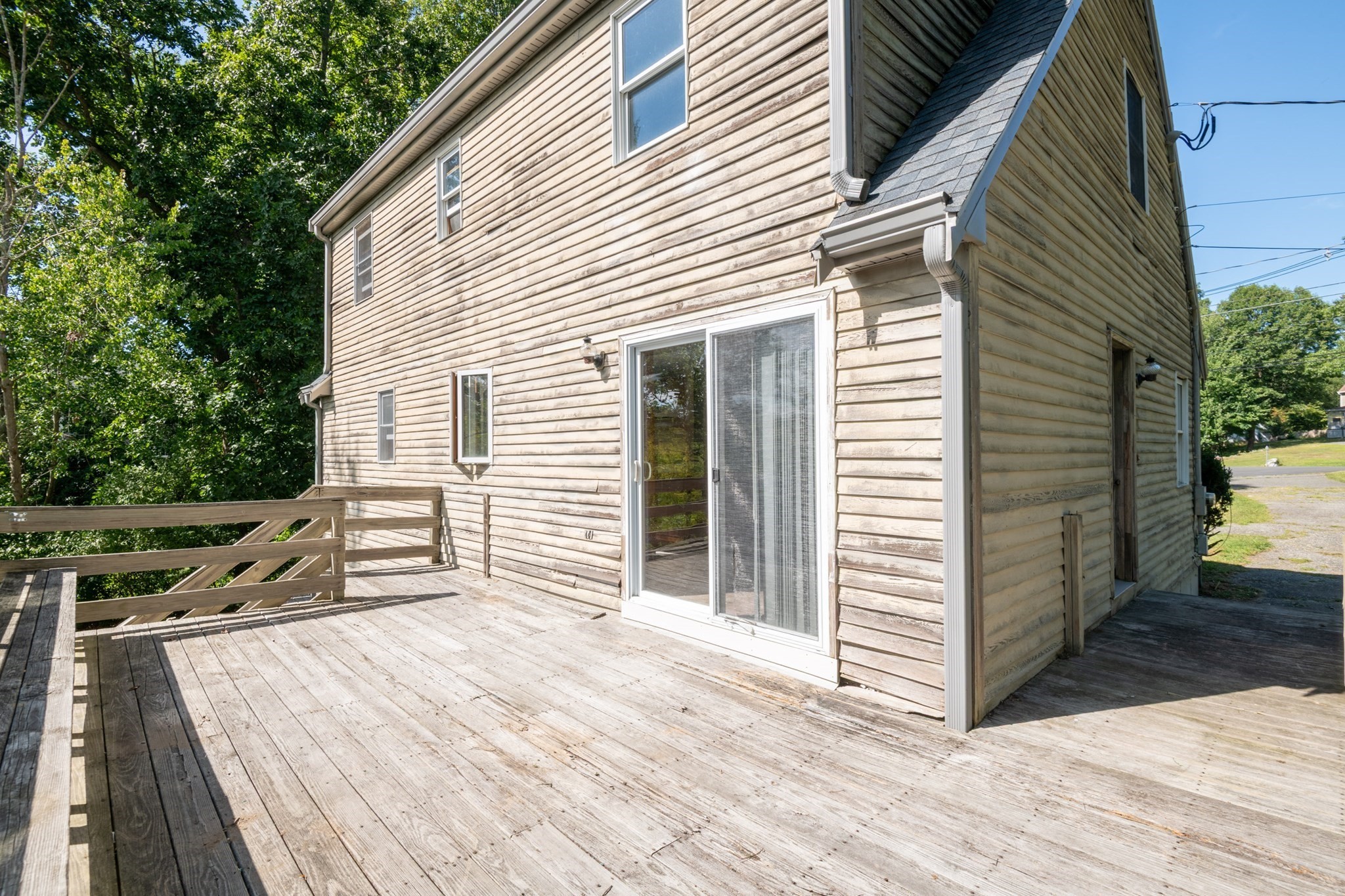 136 North St Property Photo 6