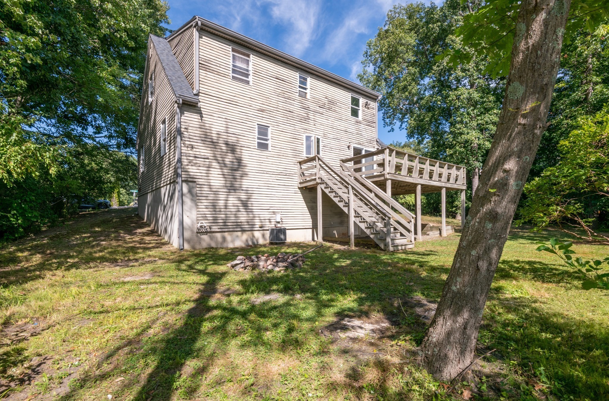 136 North St Property Photo 11