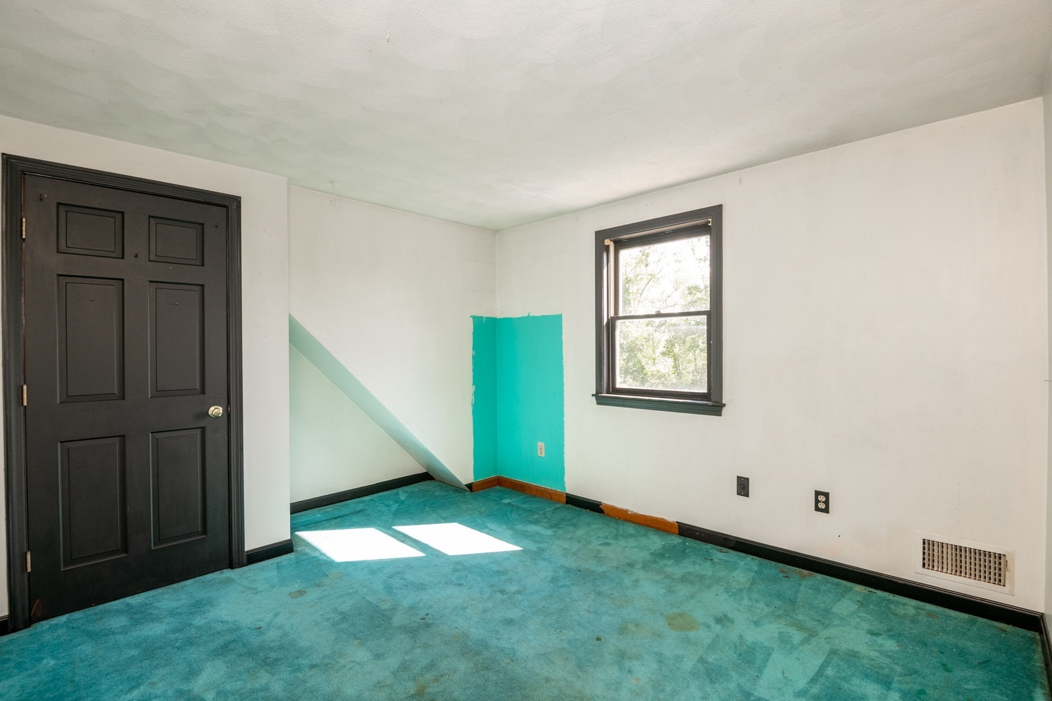 136 North St Property Photo 35