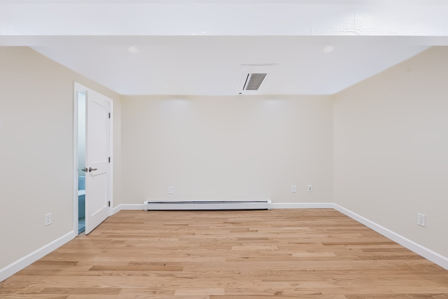 19 Charnock St # 2 Property Photo 17