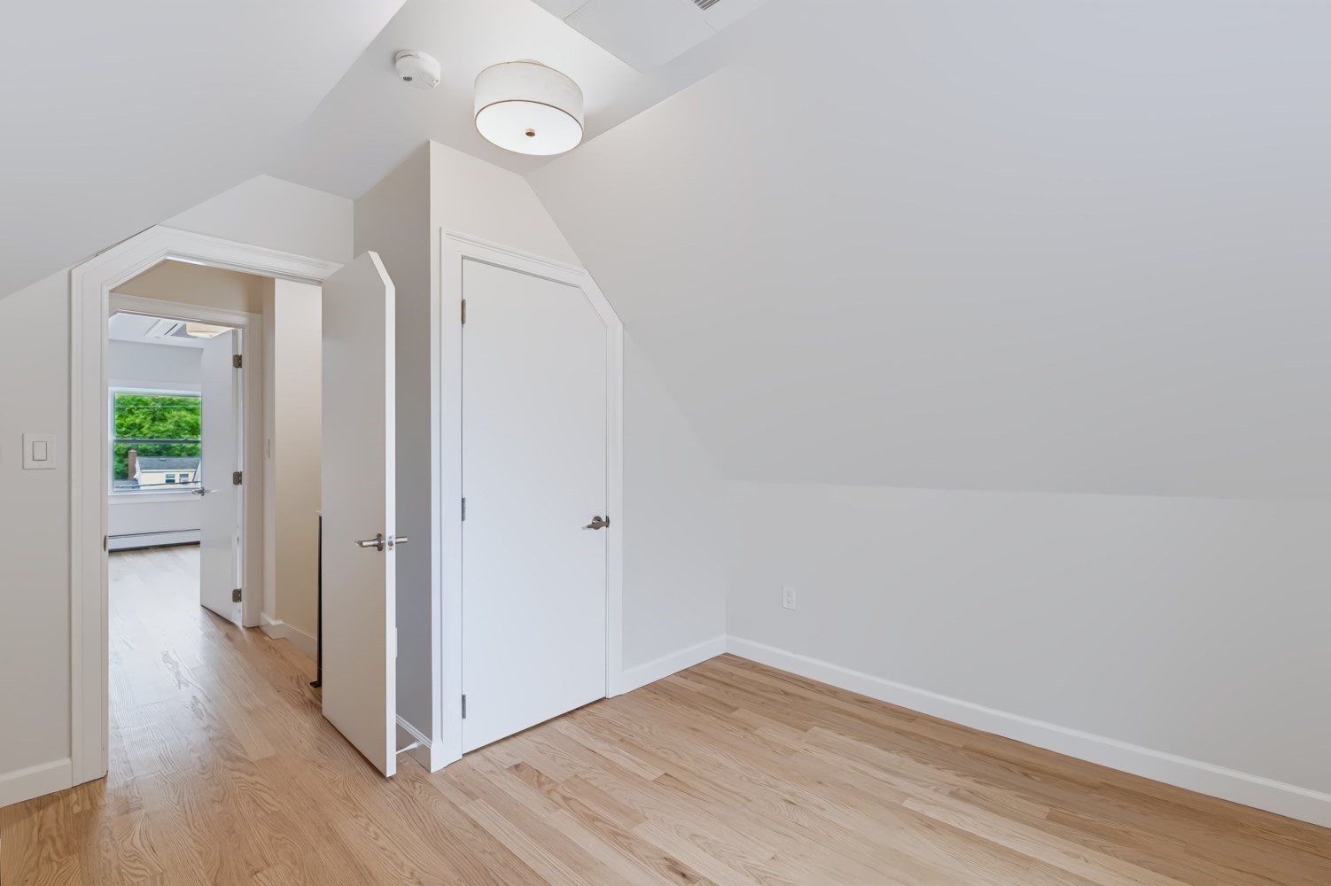 19 Charnock St # 2 Property Photo 28