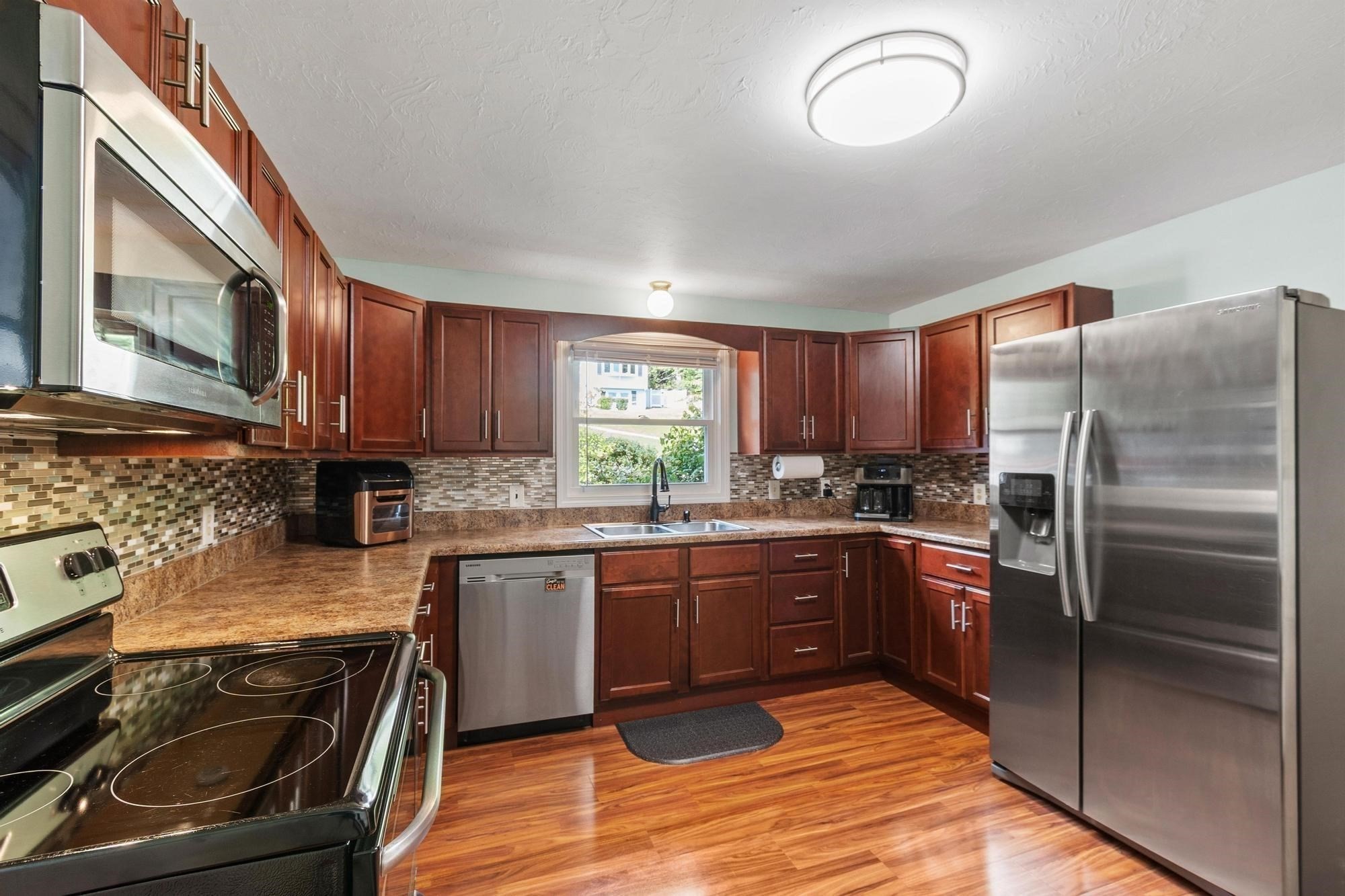 54 North St Property Photo 10