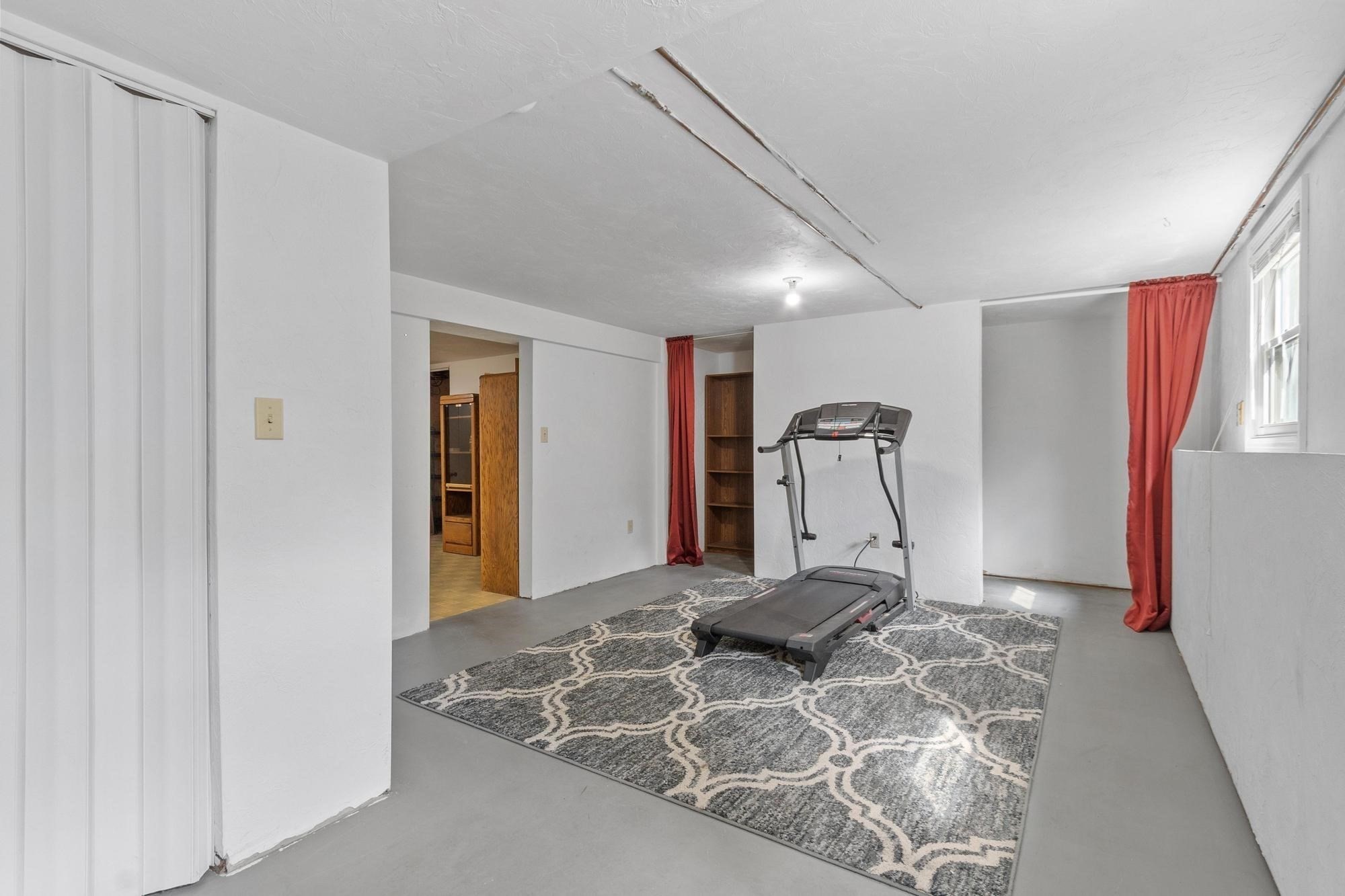 54 North St Property Photo 33