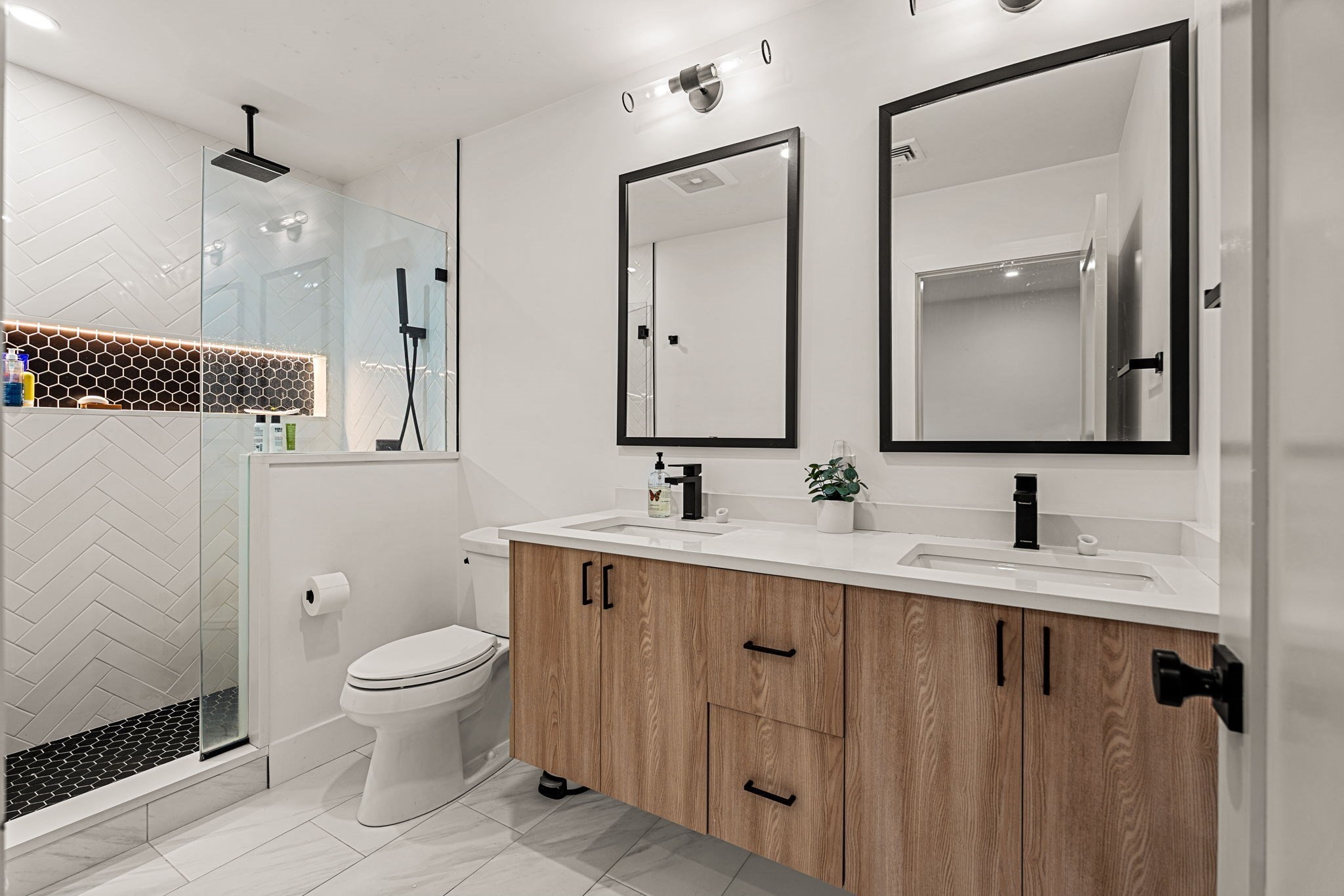 12 Bowdoin Ave # 1 Property Photo 8