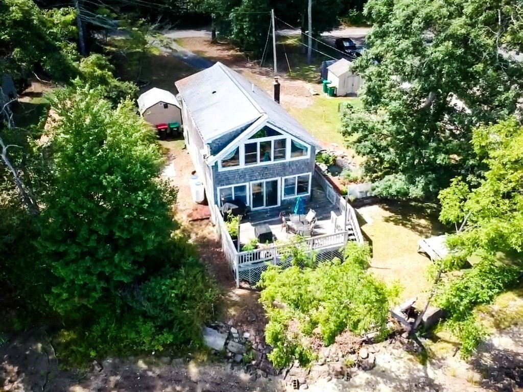 111 King Philip Rd Property Photo 34