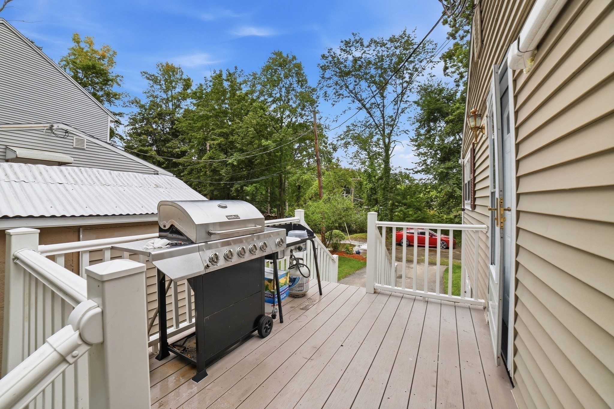 48 Sorrento St Property Photo 6